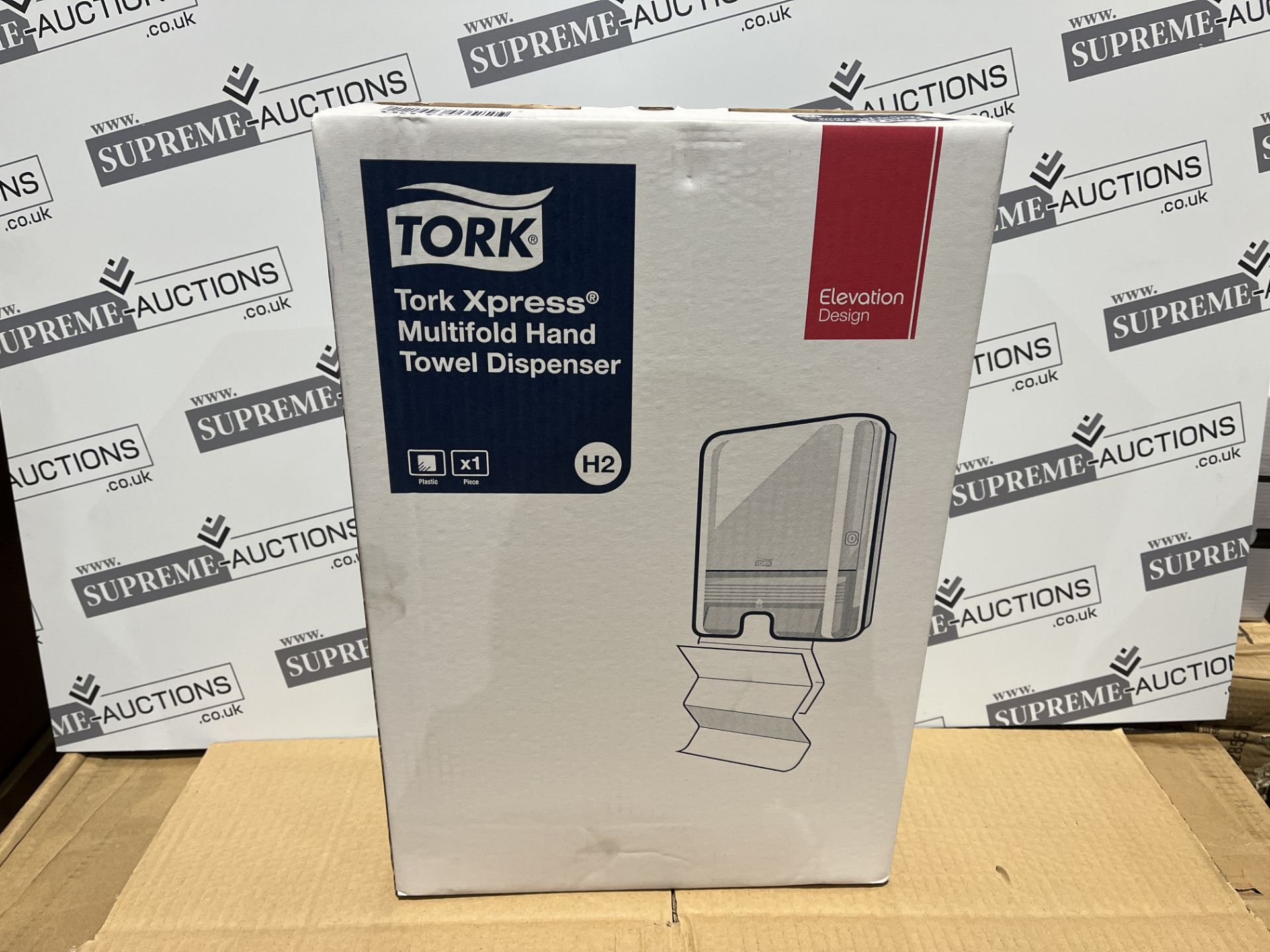 6 X BRAND NEW TORK XPRESS MULTIFOLD HAND TOWEL DISPENSERS WALL MOUNTED 552000 RRP £65 EACH R9B