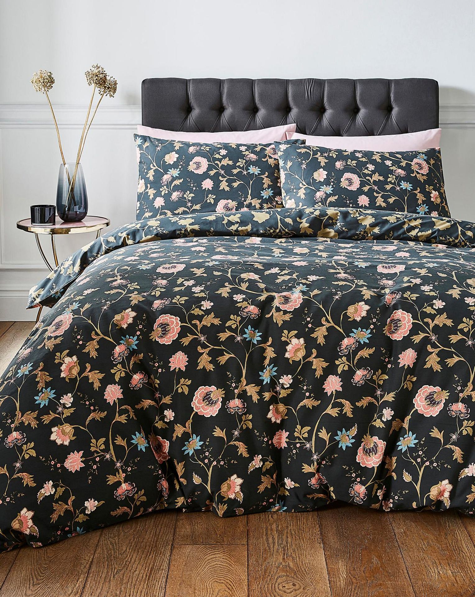 Coleen Black Floral Duvet Cover Set double, AA714202 RRP £ 22