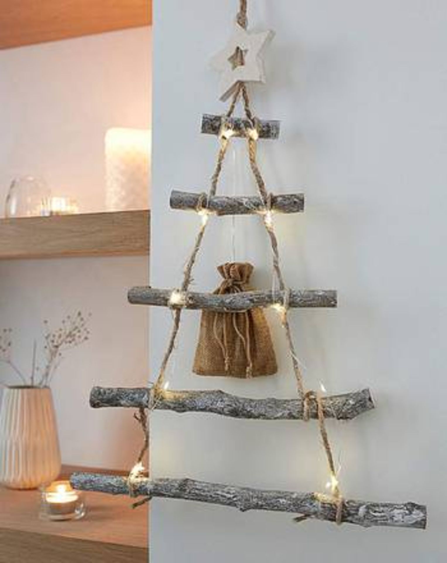 Small LED Hanging Branch Tree FW379101 RRP £ 15