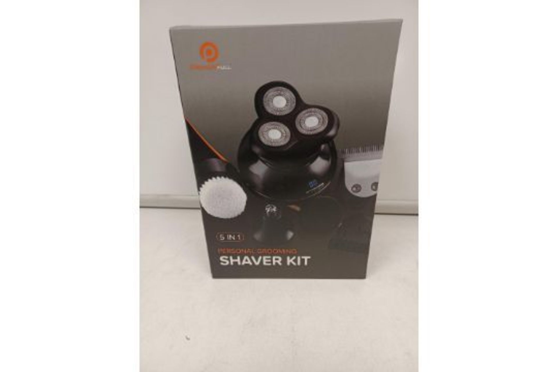 NEW BOXED POWERFUL 5 IN 1 PERSONAL GROOMING SHAVER KITS. WATERPROOF. DIGITAL DISPLAY. (OFC)