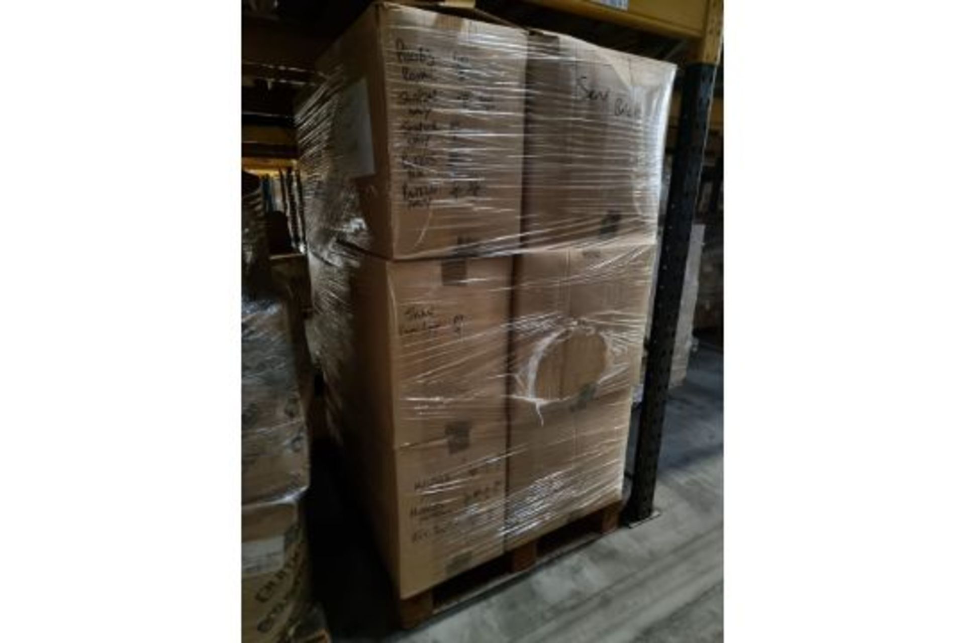 FULL ARTIC LOAD 24 X LARGE PALLETS OF ASSORTED WORKWEAR STOCK. PALLETS MAY INCLUDE ITEMS SUCH AS: - Image 20 of 20