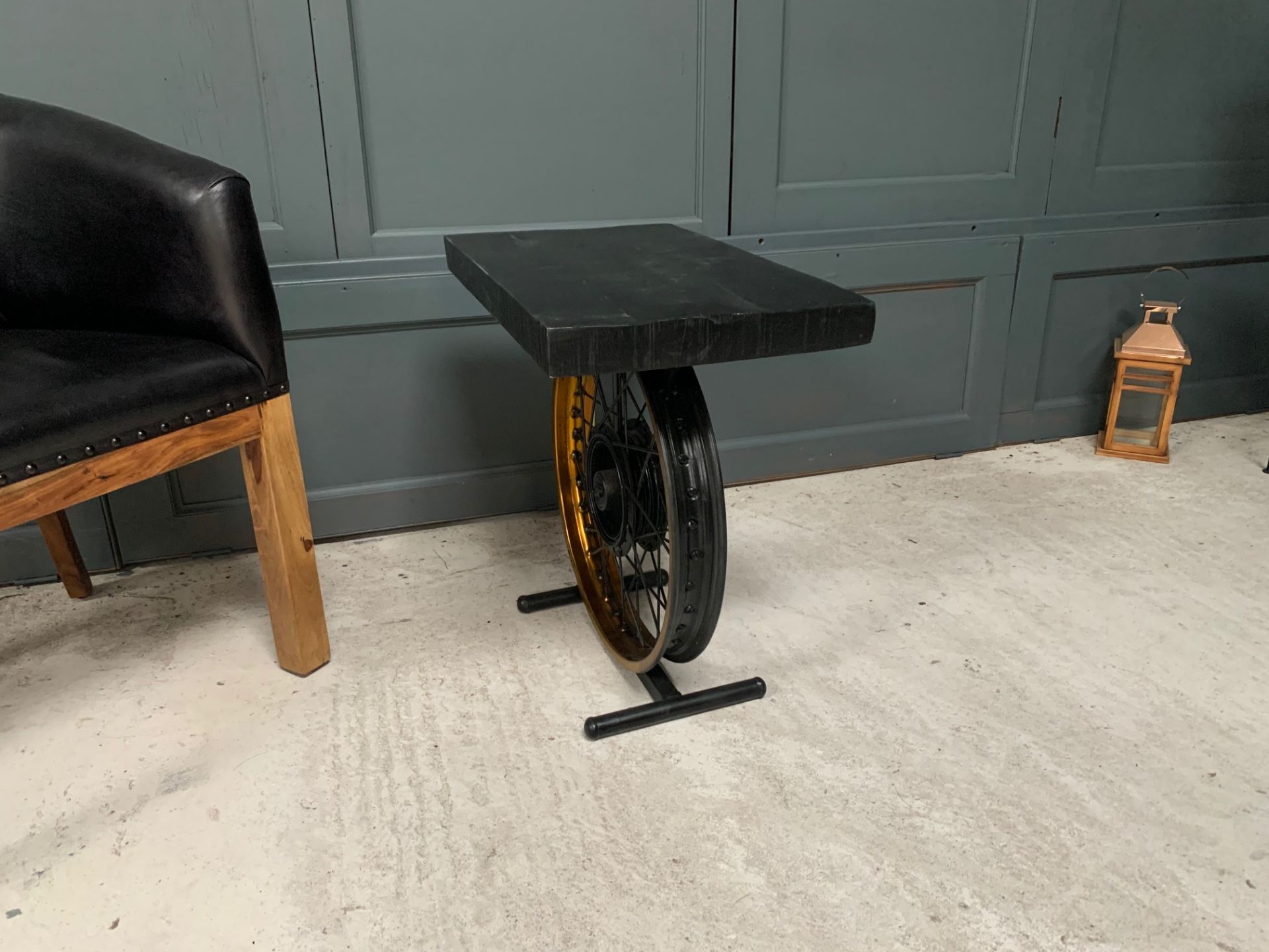 BOXED HANDMADE UPCYCLED ORIGINAL MOTORCYCLE WHEEL SIDE TABLE IN BLACK - Image 4 of 4