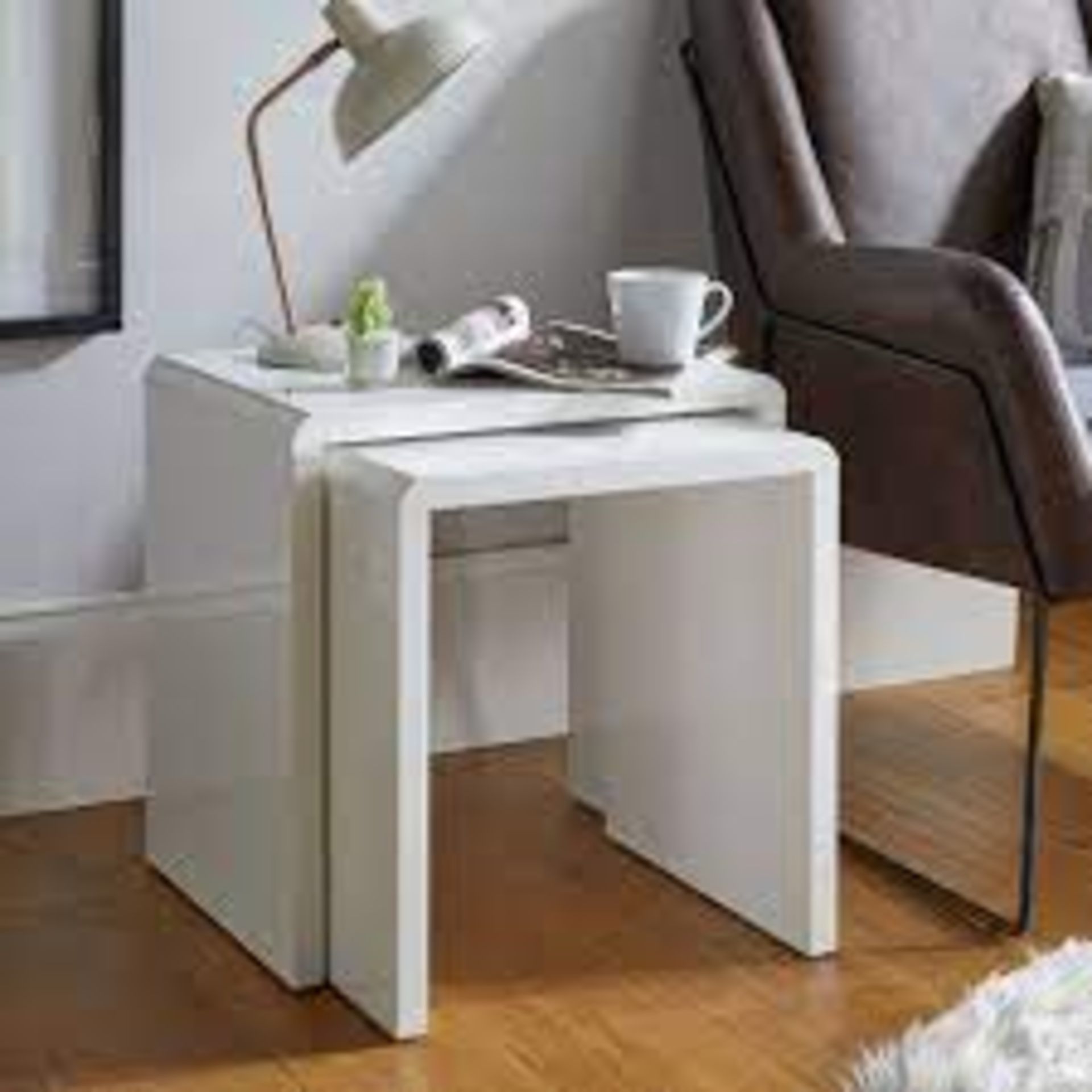 Harrow Set of 2 White Gloss Nest of Tables. - SR3. This nest of tables comes in a luxurious white