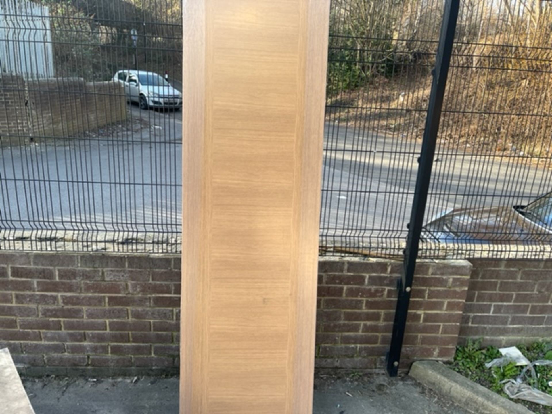 PALLET TO CONTAIN 22 X BRAND NEW VICAIMA OAK WOODEN FIRE DOORS 610 X 1981 X 35MM