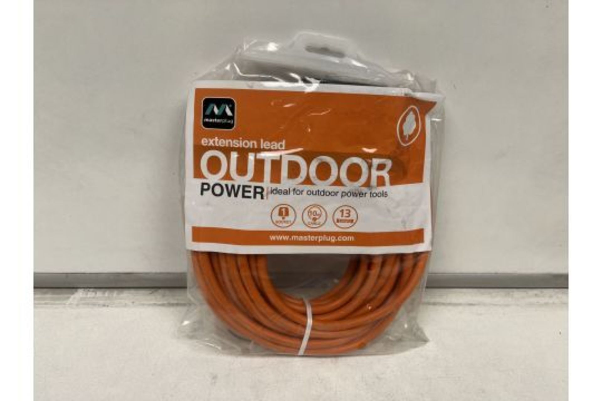 4 X MASTERPLUG 1 SOCKET 13A ORANGE EXTENSION LEAD 15M RRP £40 EACH R19.1