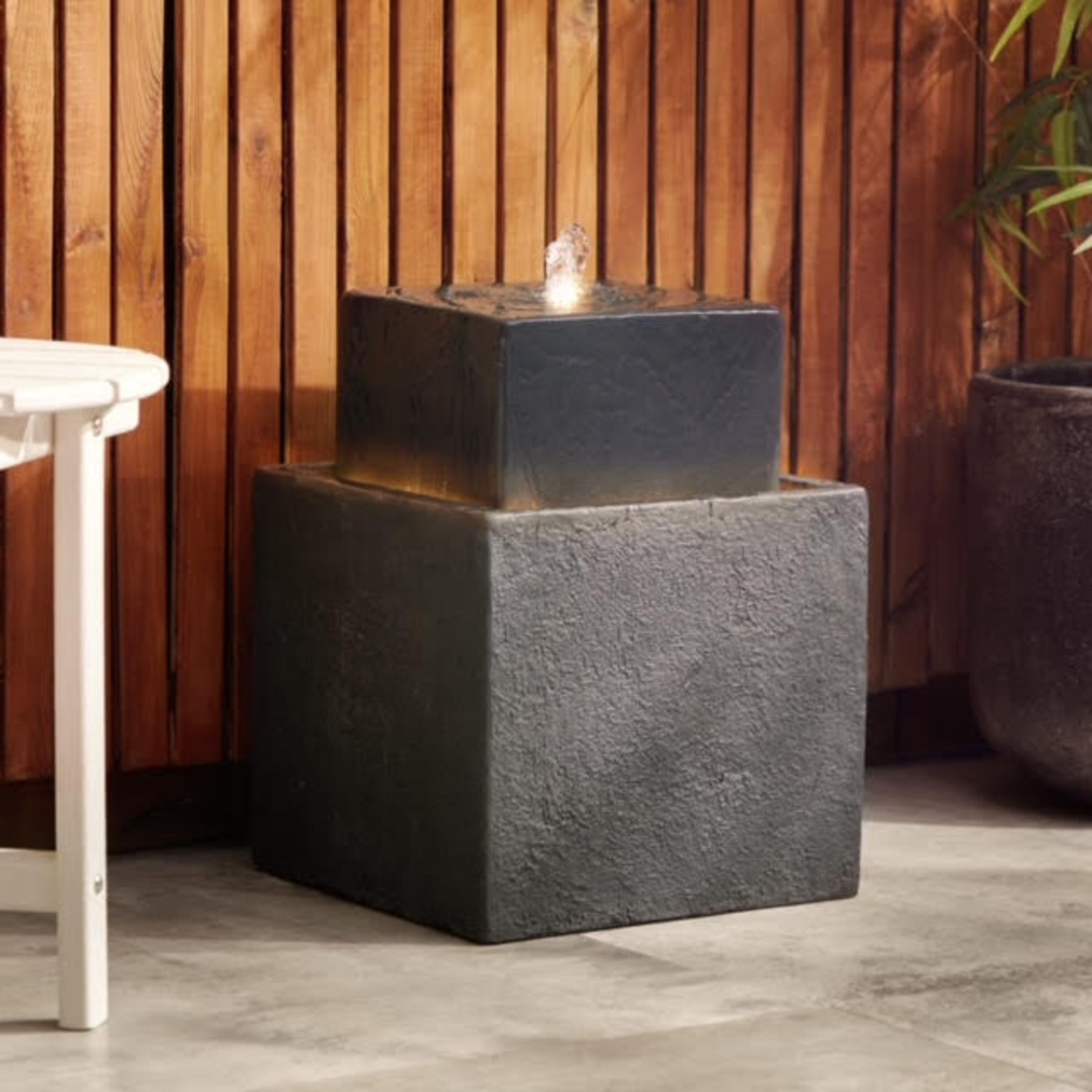 New & Boxed Square 2 Tier Water Feature. RRP £299.99. (REF671) – Indoor and Outdoor Cascading - Image 3 of 7