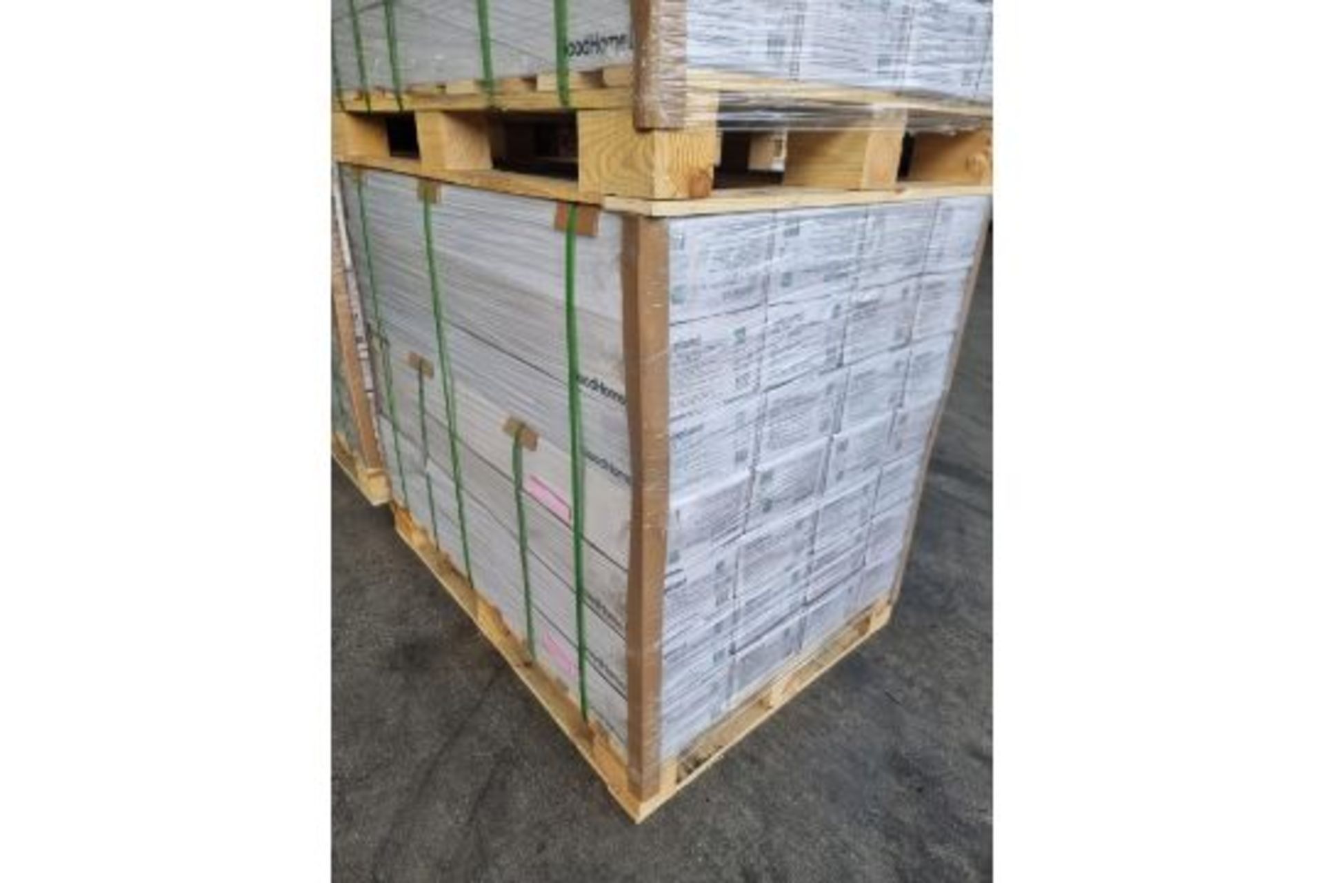 PALLET TO CONTAIN 28 X NEW SEALED PACKS OF Opplend Black Oak Real Wood Top layer Flooring. Each pack - Image 5 of 7