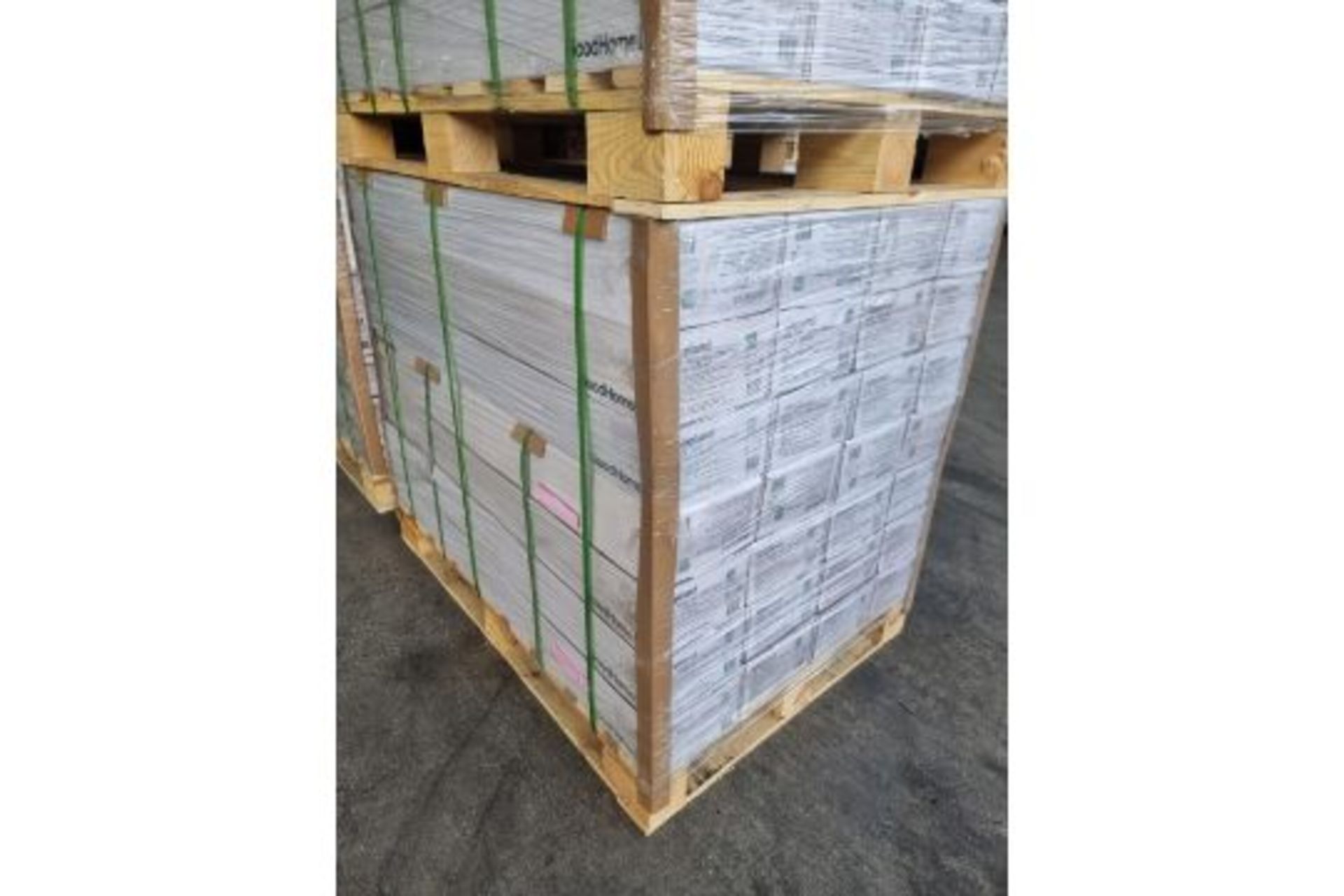 PALLET TO CONTAIN 28 X NEW SEALED PACKS OF Opplend Black Oak Real Wood Top layer Flooring. Each pack - Image 4 of 7
