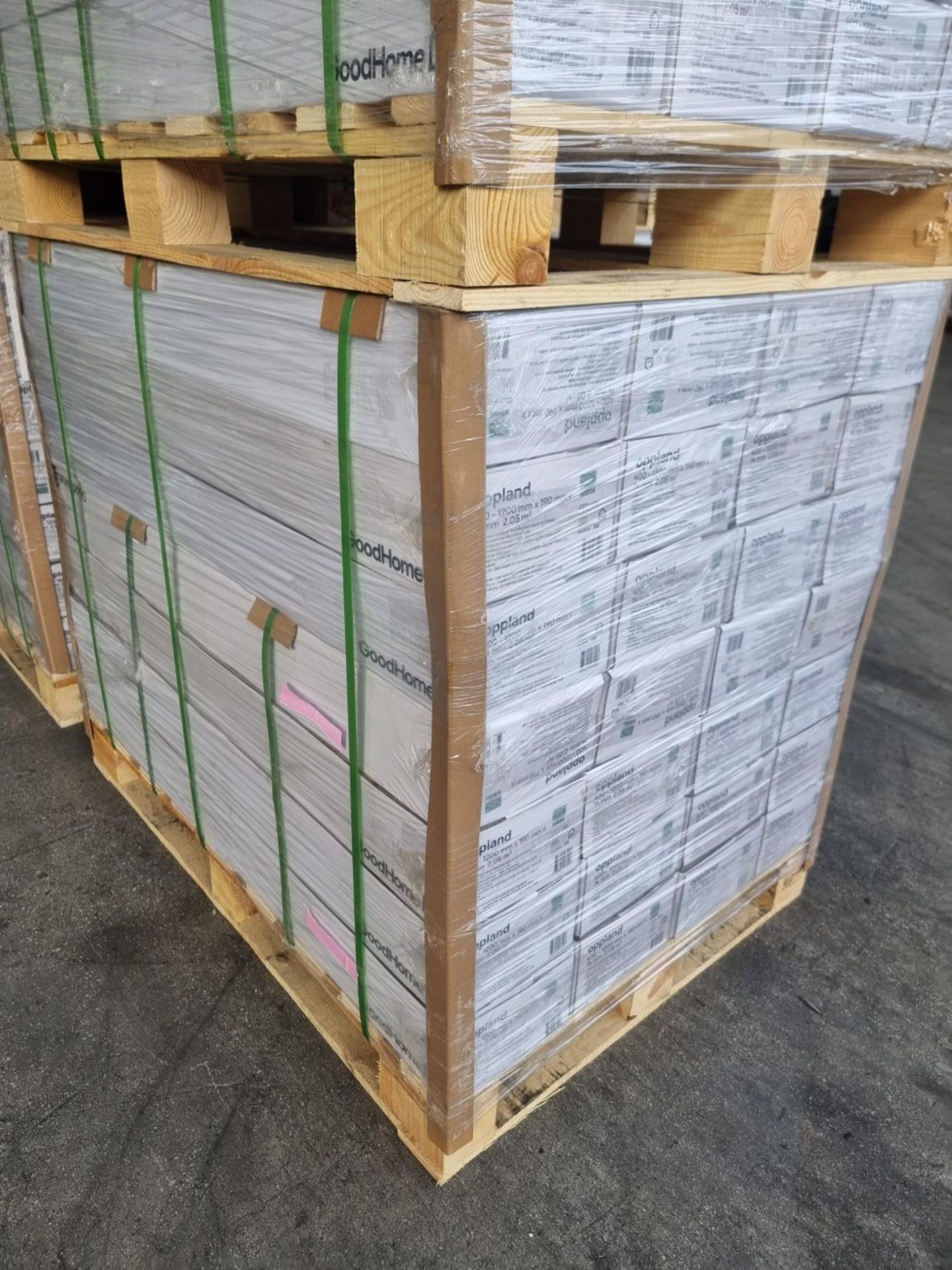 PALLET TO CONTAIN 28 X NEW SEALED PACKS OF Opplend Black Oak Real Wood Top layer Flooring. Each pack - Image 4 of 8
