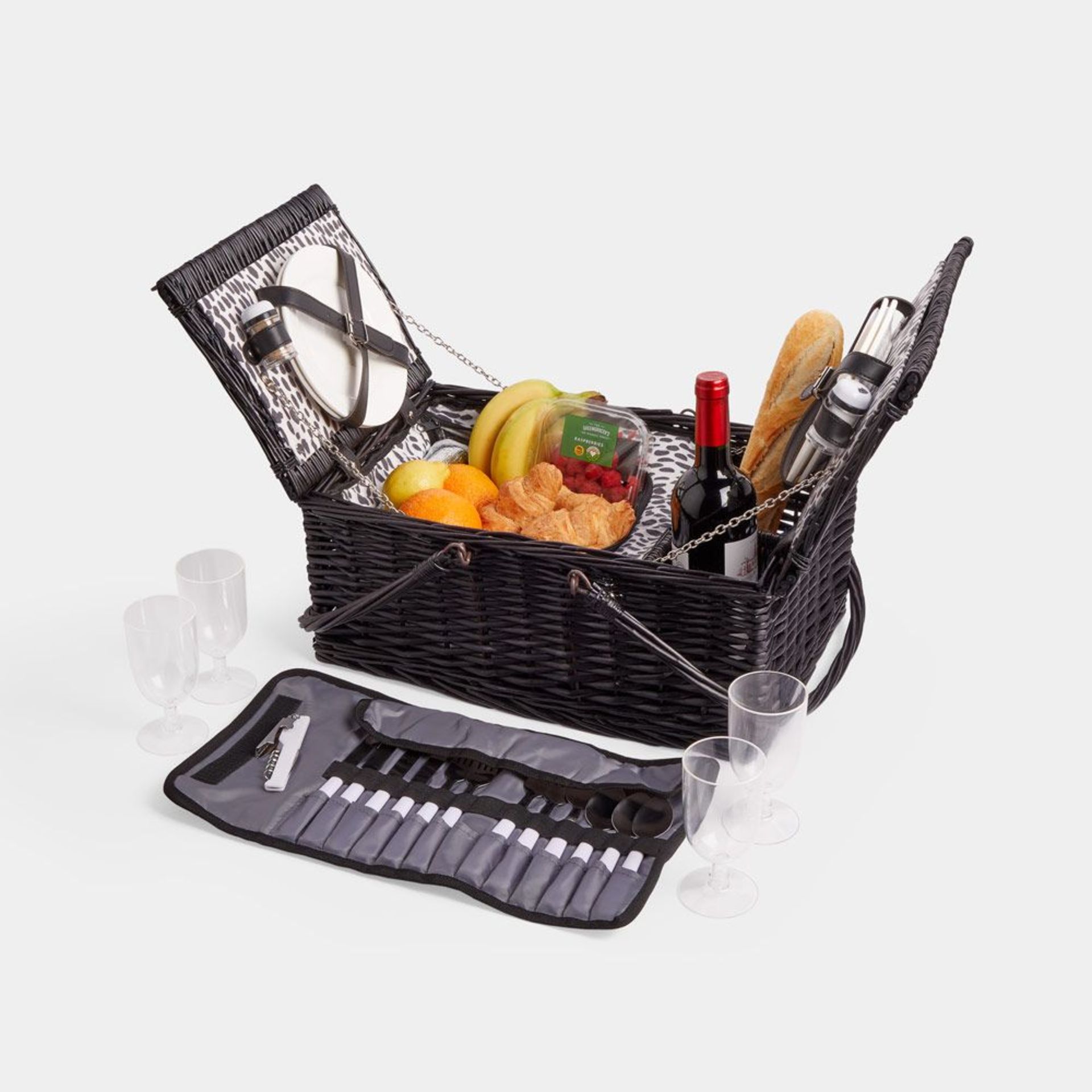 2 x New & Boxed Beautify 4 Person Folding Picnic Basket. (1000392). Level up your outdoor dining