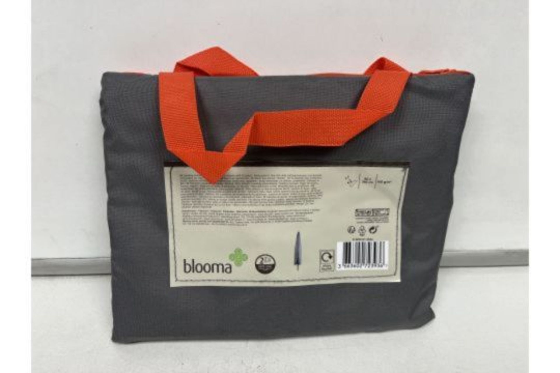 15 X BRAND NEW BLOOMA LUXURY BBQ COVERS R12-16