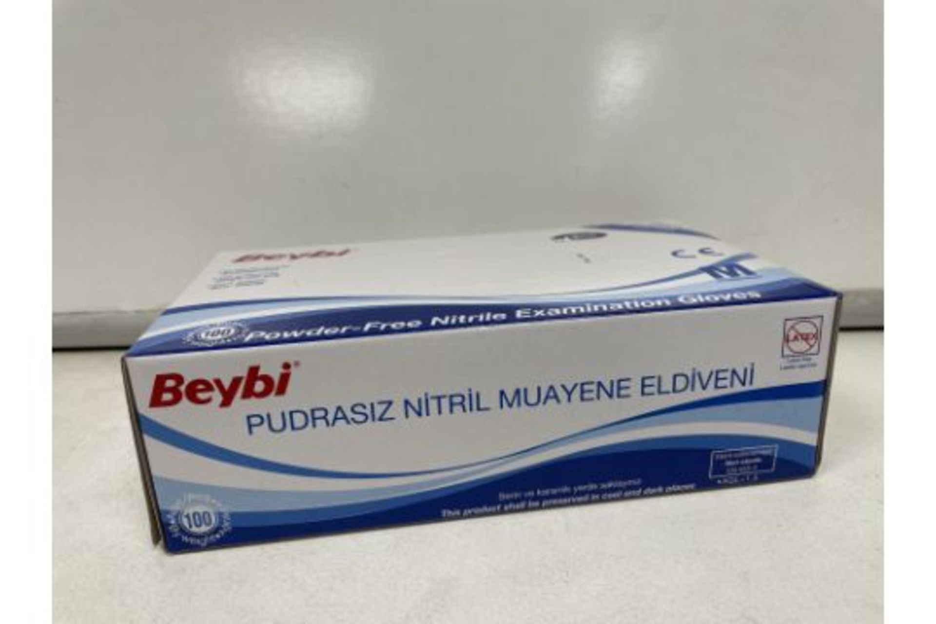 TRADE LOT 100 X NEW BOXES OF 100 BEYBI POWDER FREE NITRILE EXAMINATION GLOVES. SIZE MEDIUM. EXPIRY - Image 2 of 2