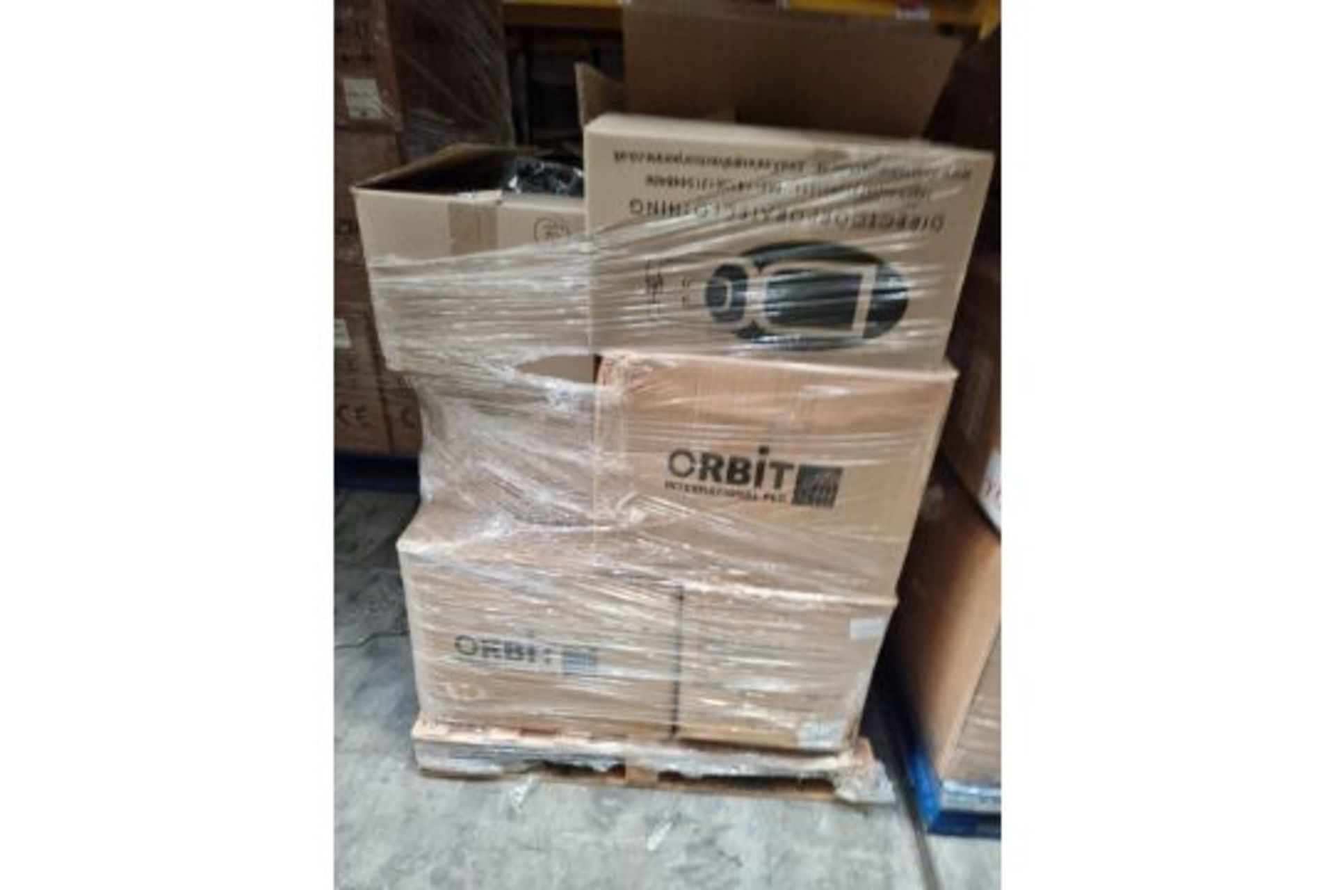 LARGE PALLET OF ASSORTED WORKWEAR STOCK. PALLETS MAY INCLUDE ITEMS SUCH AS: HI-VIZ JACKETS, HI-VIZ - Image 12 of 17