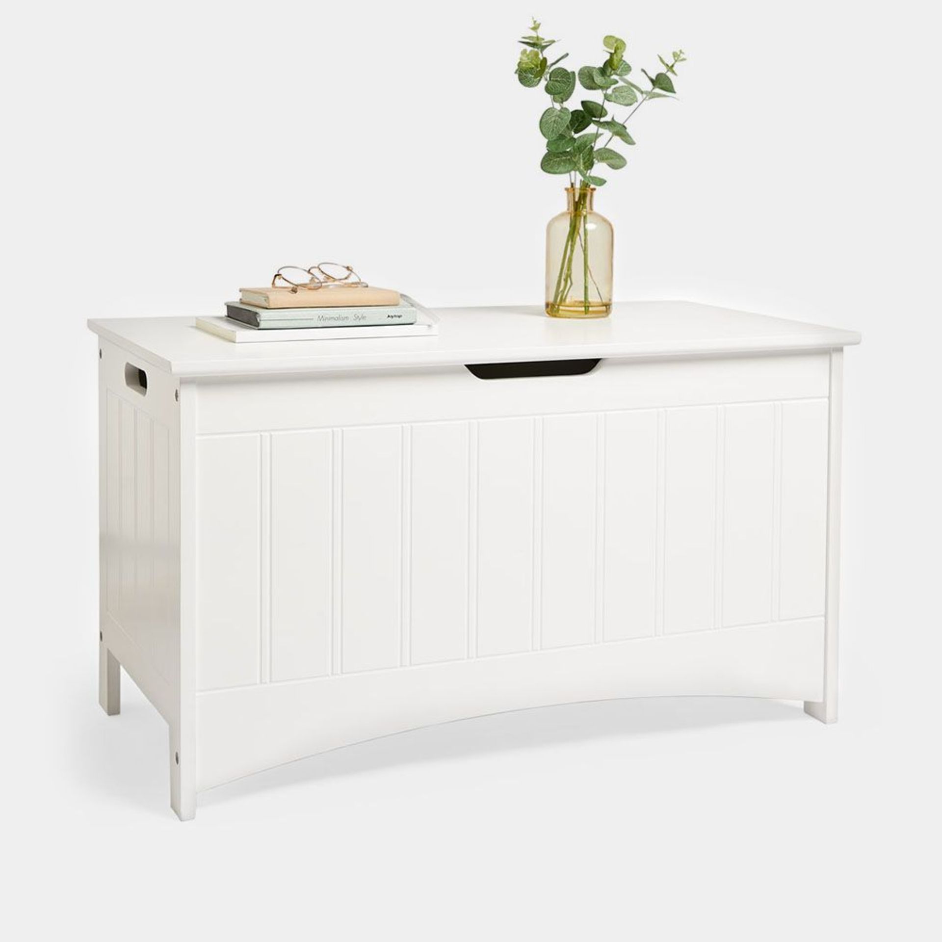 Colonial White Storage Box. - BI. Marrying period style with modern practicality, upgrade your décor