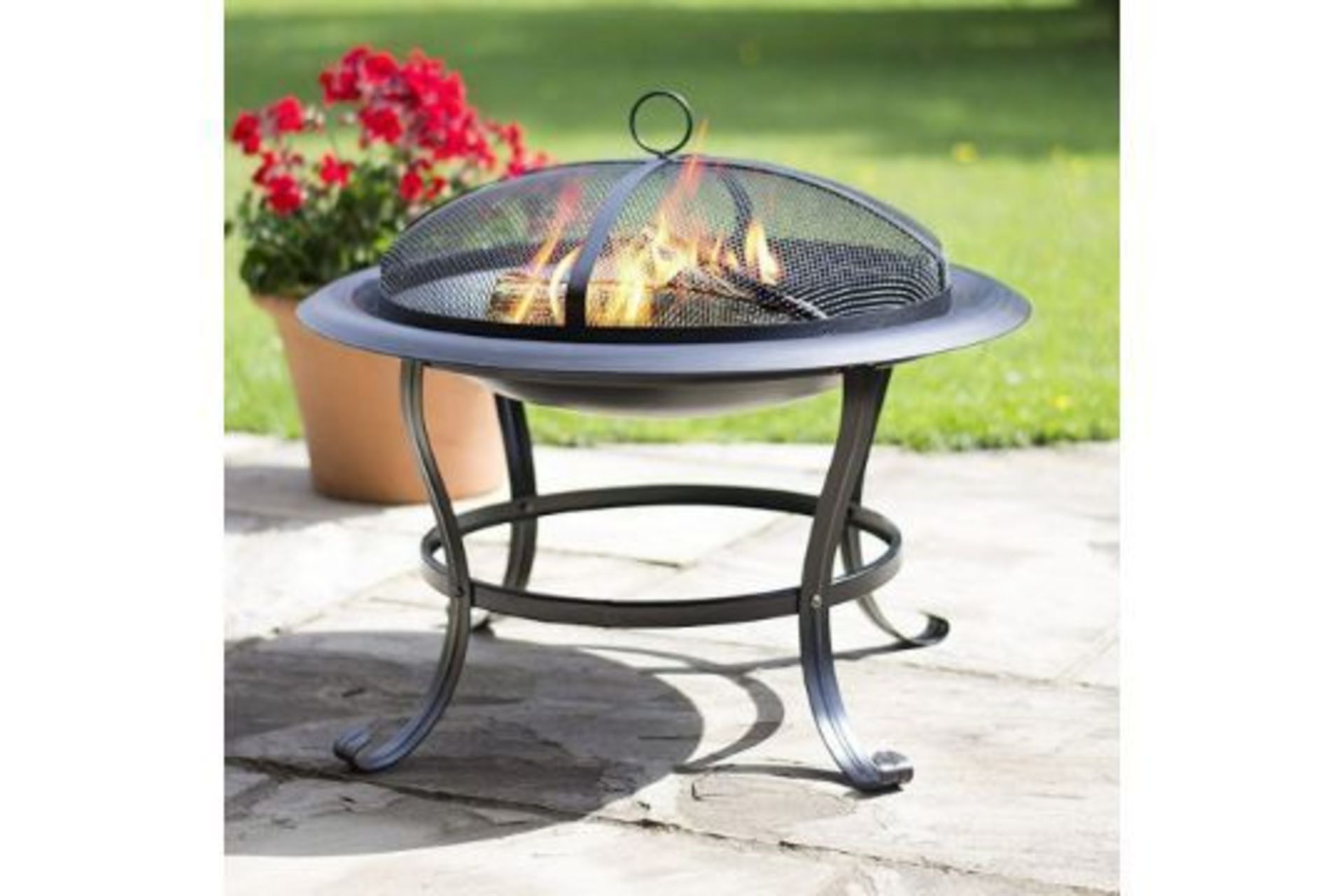 New Boxed STEEL FIRE PIT BOWL WITH MESH LID & COOKING GRILL. This stylish steel fire pit bowl - Image 2 of 2