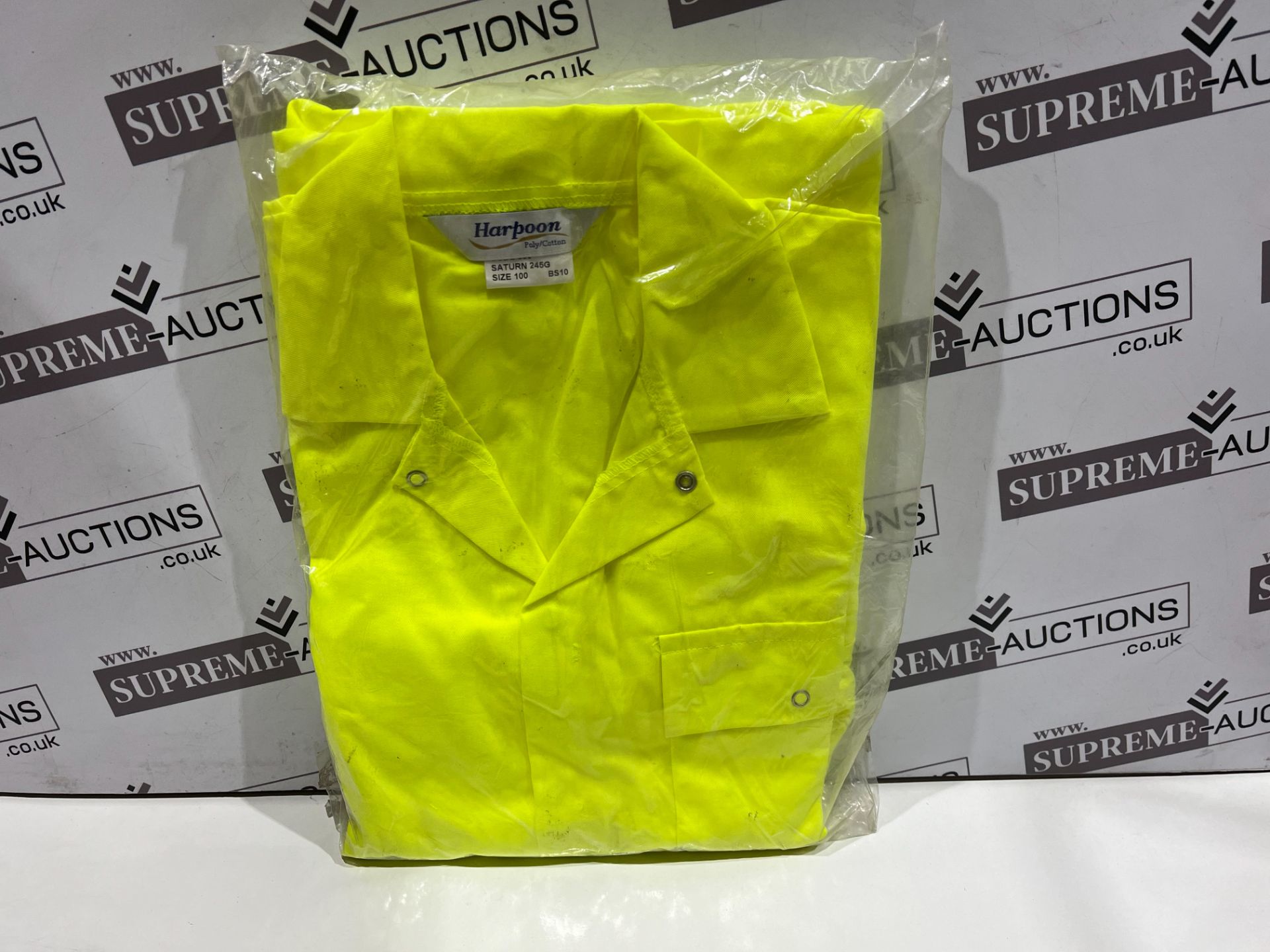 17 X BRAND NEW HI VIZ BOILER SUITS IN VARIOUS SIZES R9B