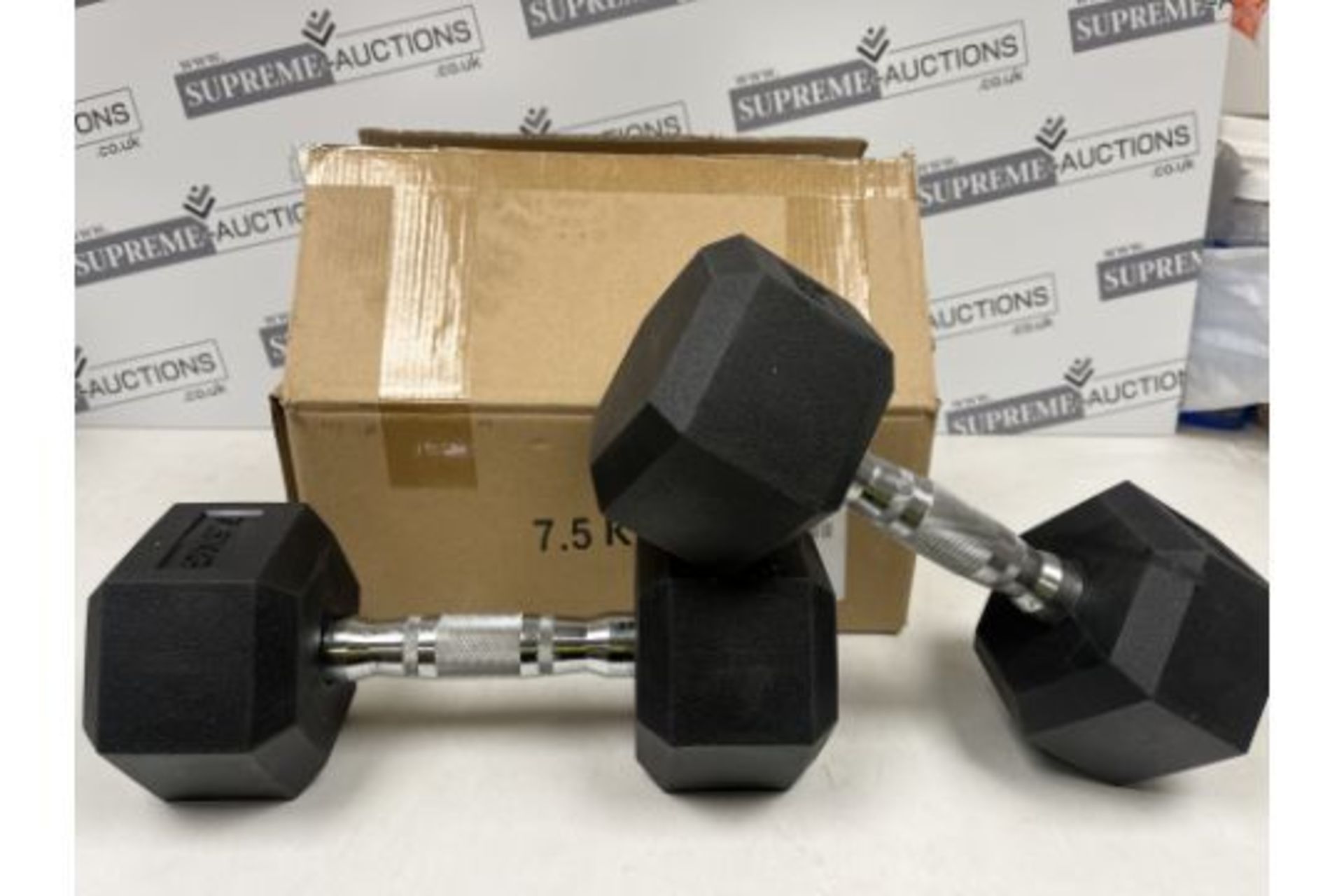 2 X BRAND NEW PROFESSIONAL 20KG DUMBELLS R3-3