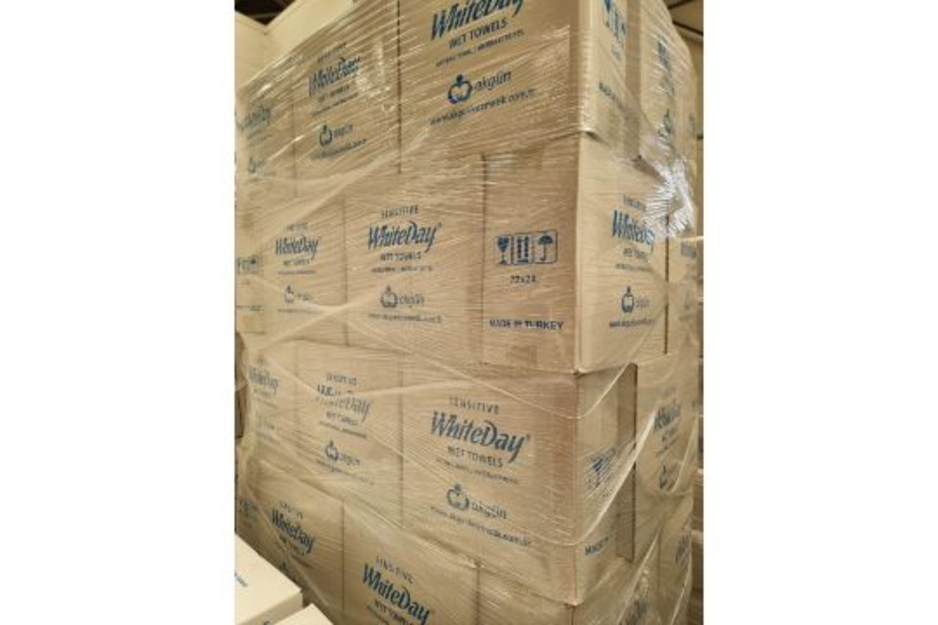 PALLET TO CONTAIN 864 X PACKS OF 72 WhiteDay Antibacterial Cleaning Wipes, All Purpose Hygienic