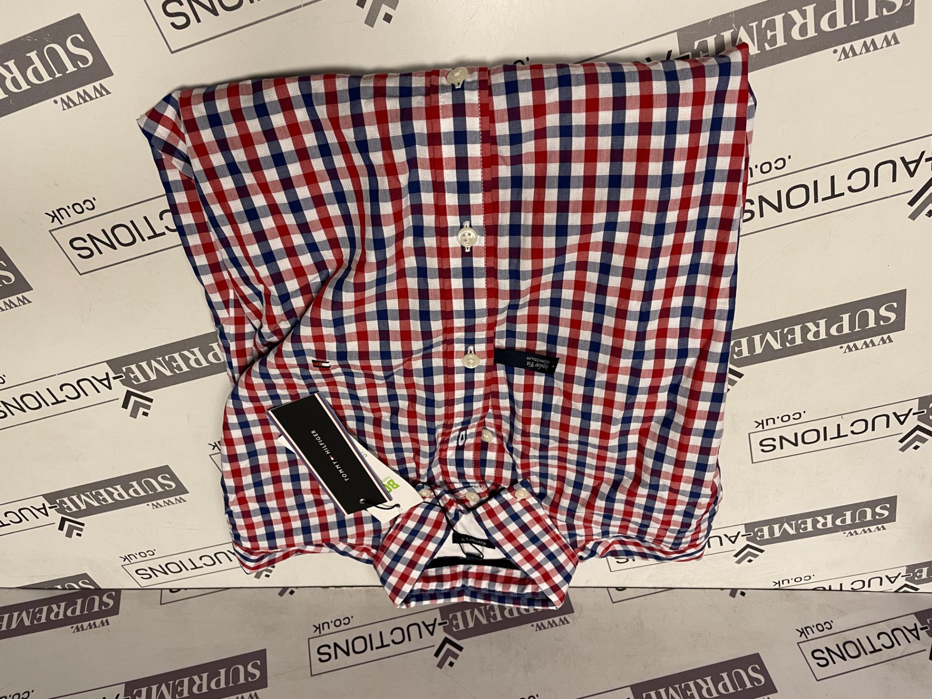 BRAND NEW WITH TAGS TOMMY HILFIGER Regular Fit Oxford Multicolored Mens Gingham Shirt. SIZE (S). RRP