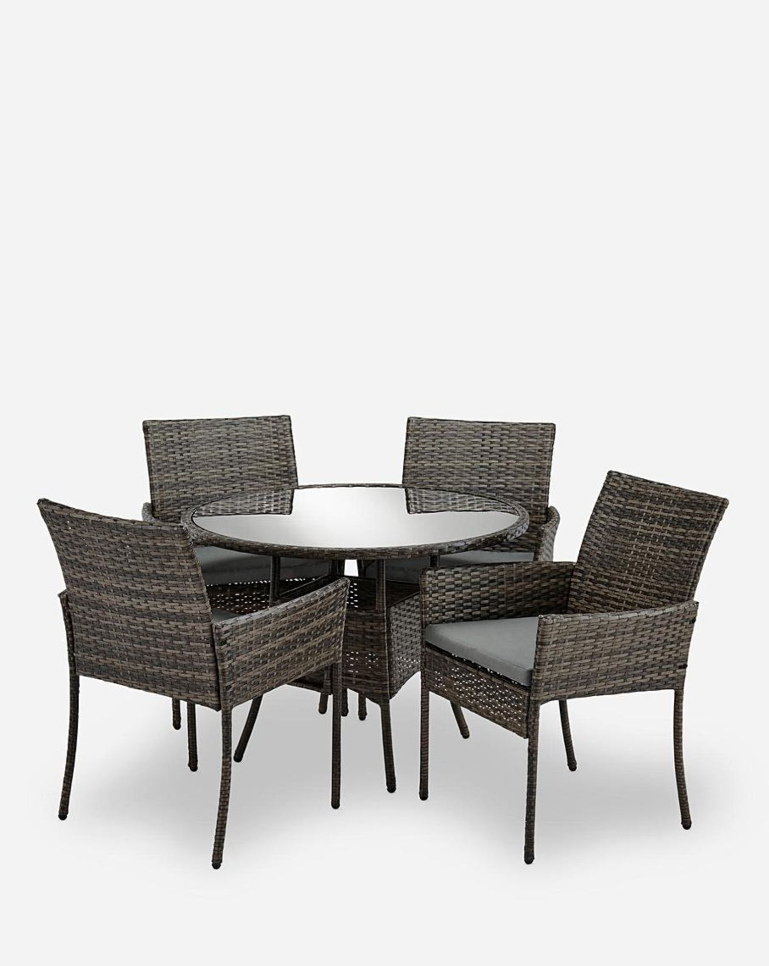 Cadiz Rattan 4 Seater Circular Dining Set. - SR5. RRP £390.00. This Cadiz Circular dining set is - Image 2 of 2