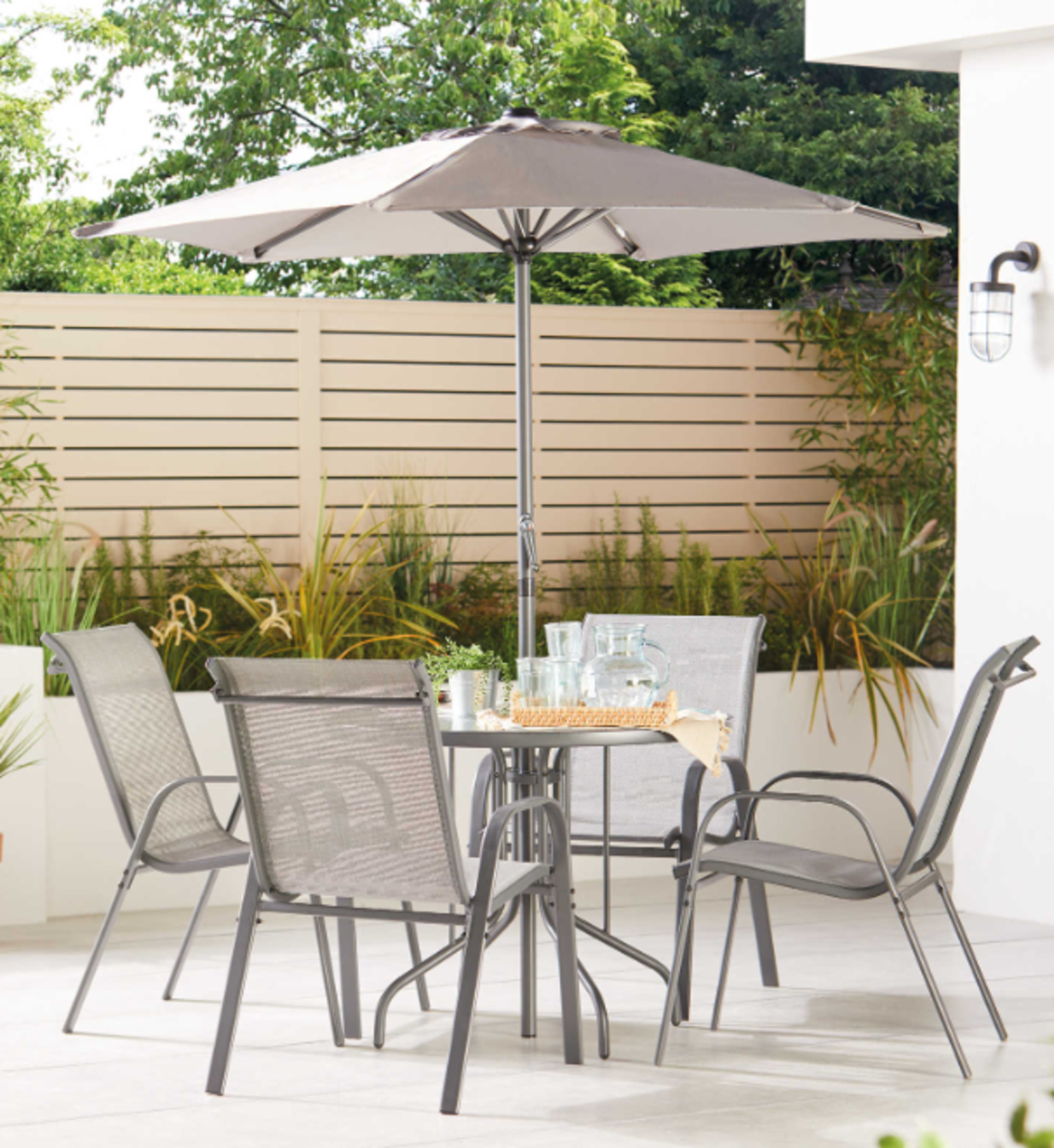 6 Piece Patio Furniture Set. Give your garden a new look with the 6 Piece Patio Furniture Set.