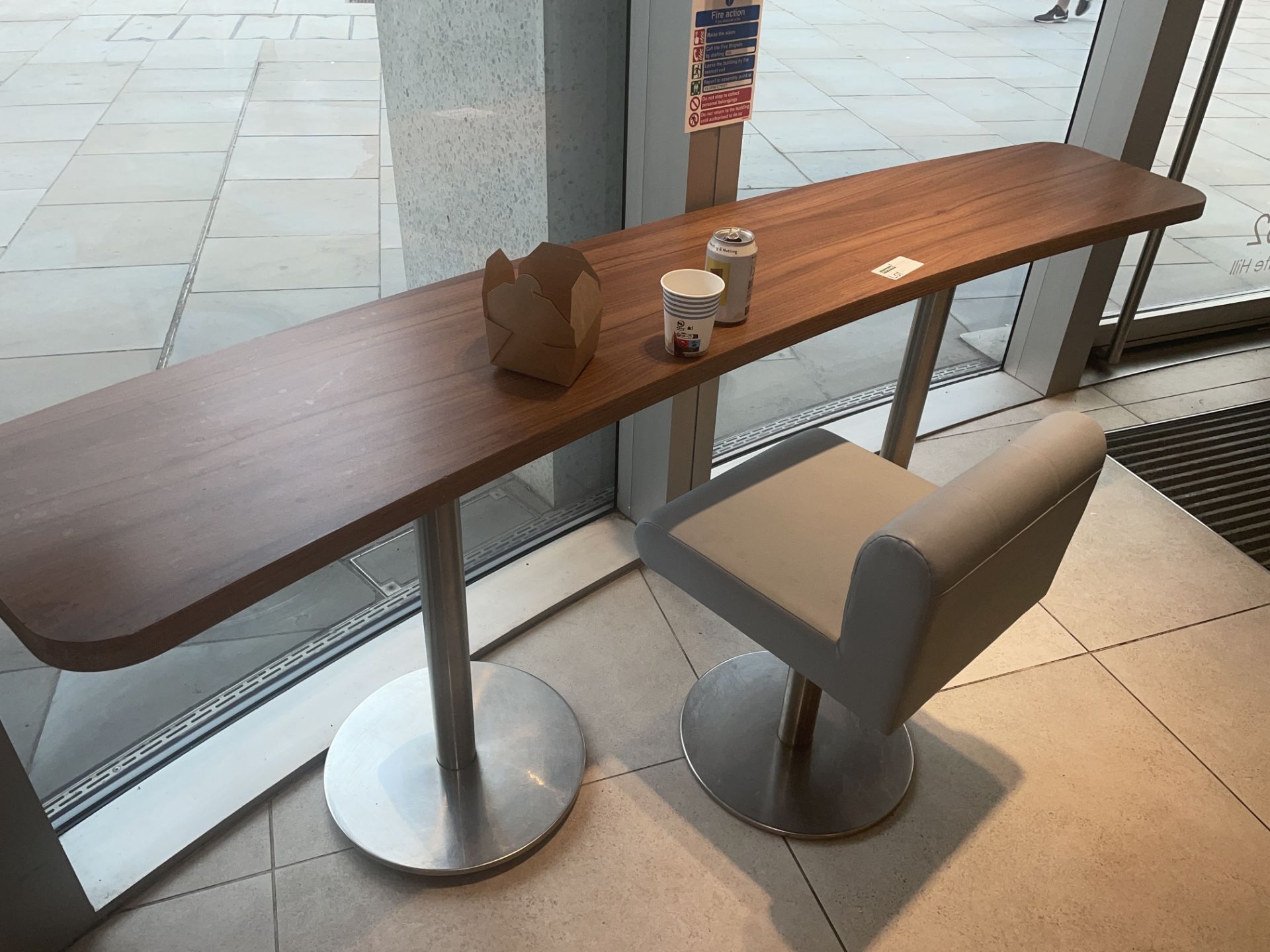 SERVING TABLE BENCH WITH 1 STOOL