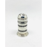 SOLID SILVER PEPPER WITH BLUE GLASS LINER , BIRMINGHAM 1926, 59 X 32MM, DOCKER & BURN LTD