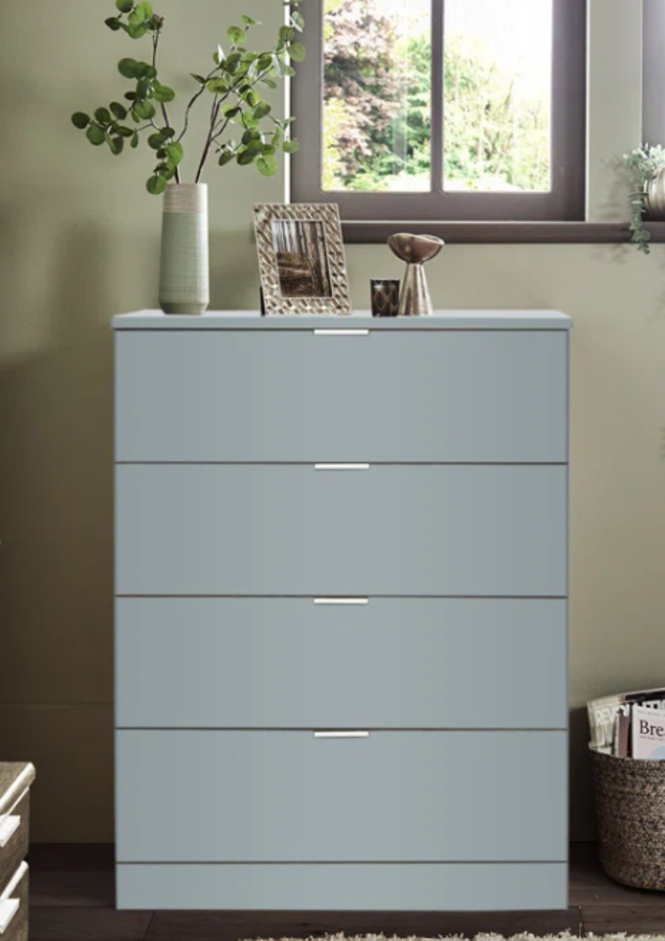 Keyria 4 - Drawer Chest of Drawers. - SR4. This modern chest of drawers bedroom. A clean colour,
