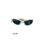 Sunwise 100 uva and uvb protection sports sunglasses RRP94.99 with case Boost White