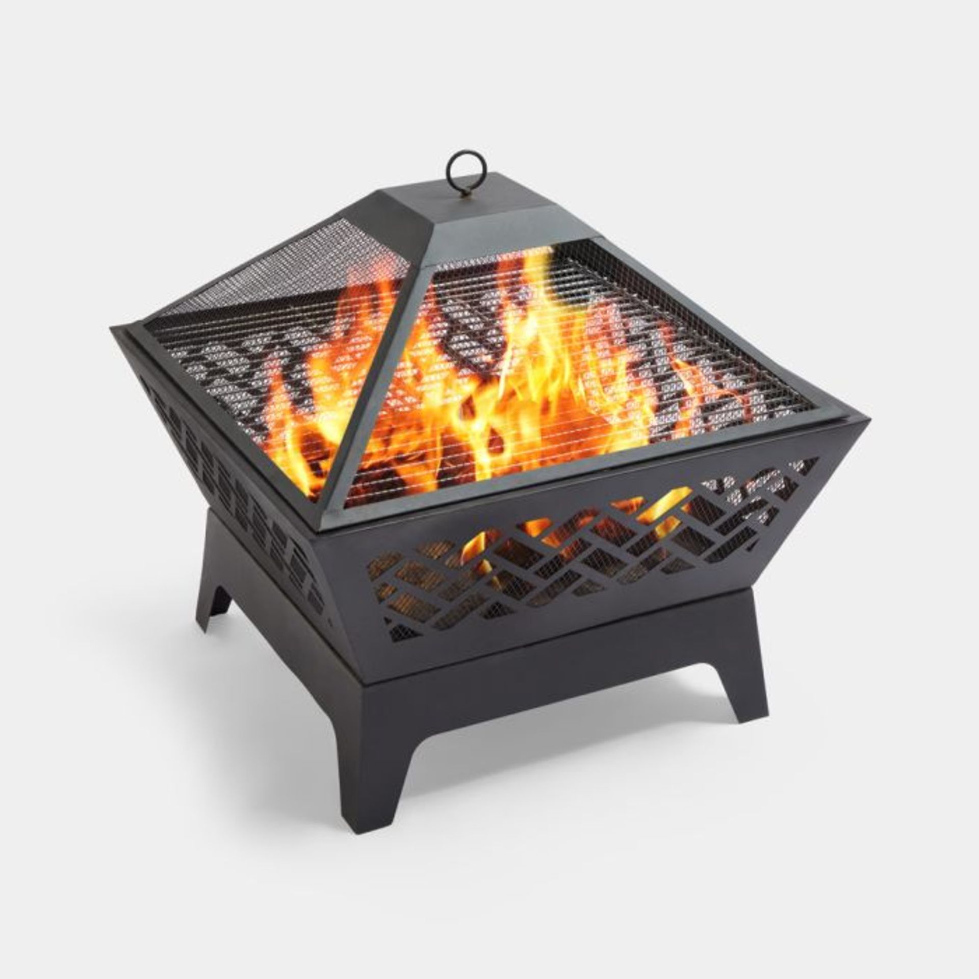 New & Boxed Luxury Chevron Fire Pit (250675)Introducing the Chevron Steel Fire Pit – the ultimate