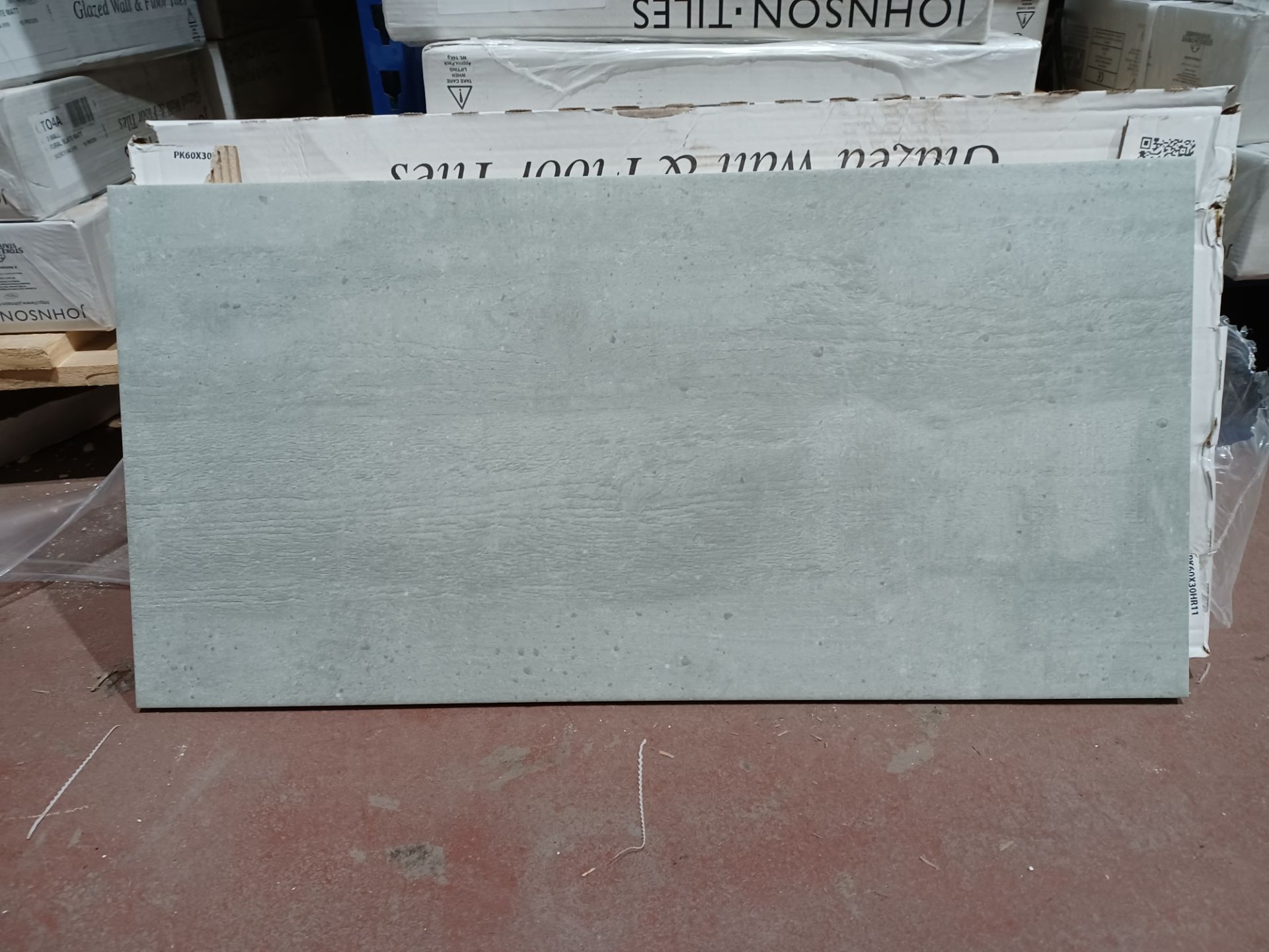 PALLET TO CONTAIN 40 X NEW PACKS OF Johnson Tiles Cedinburgh Gloss 600x300mm Wall & Floor Tiles (