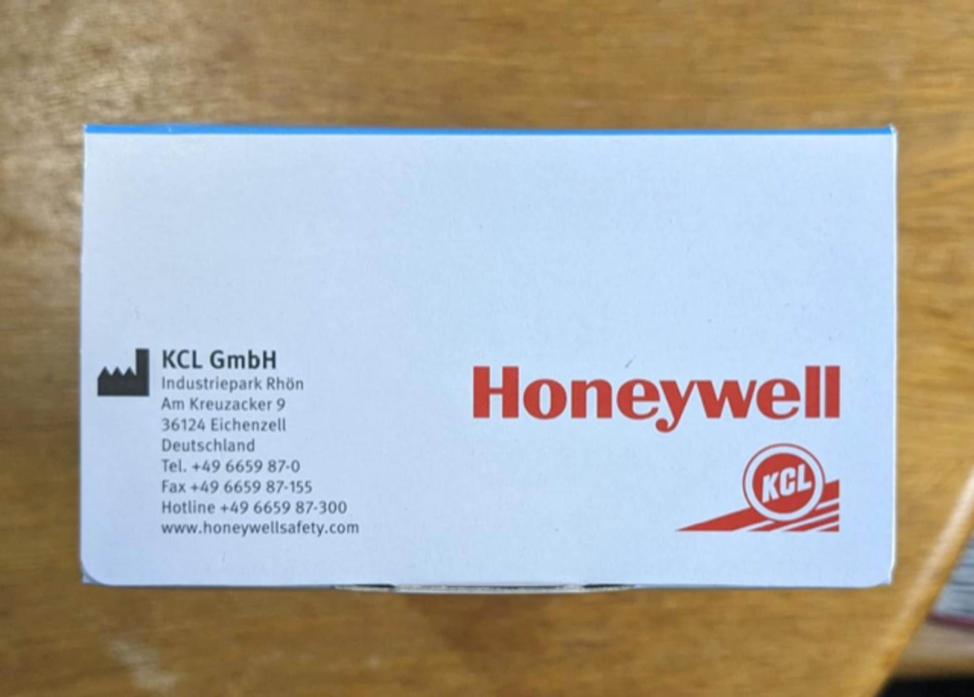 660 X BRAND NEW BOXES OF 50 HONEYWELL LONG CUFF 8 MILL THICK GLOVES SIZE MEDIUM EXP JUNE 2024 - Image 4 of 4