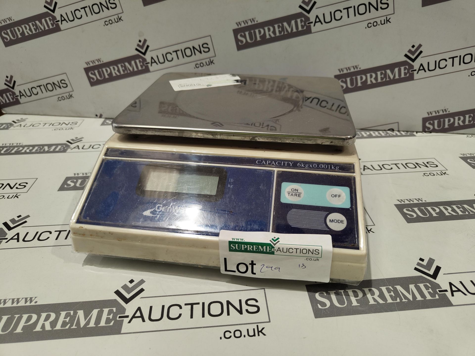 GENWARE 6KG PROFESSIONAL CATERING SCALES S1-12