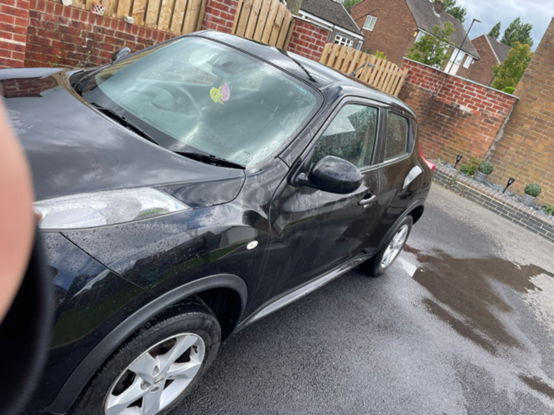 BN12 OES NISSAN JUKE DIESEL HATCHBACK - 1.5 dCi Visia 5 Door.     First Registered: 18/04/2012 MOT - Image 2 of 8