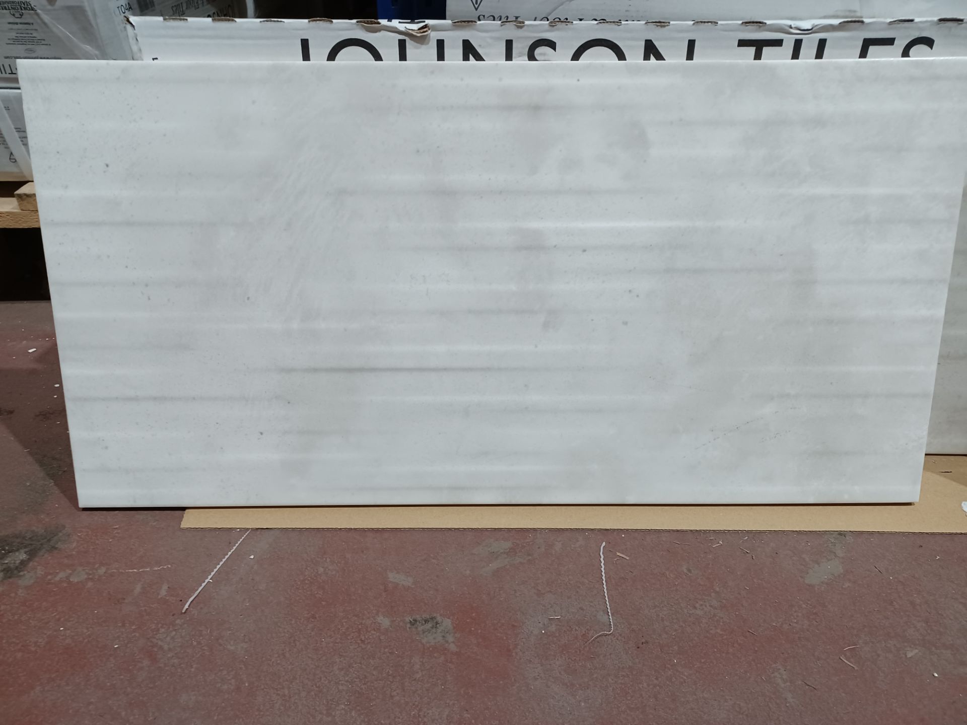 PALLET TO CONTAIN 40 X NEW PACKS OF Johnson Tiles Marble White 600x300mm Wall & Floor Tiles (