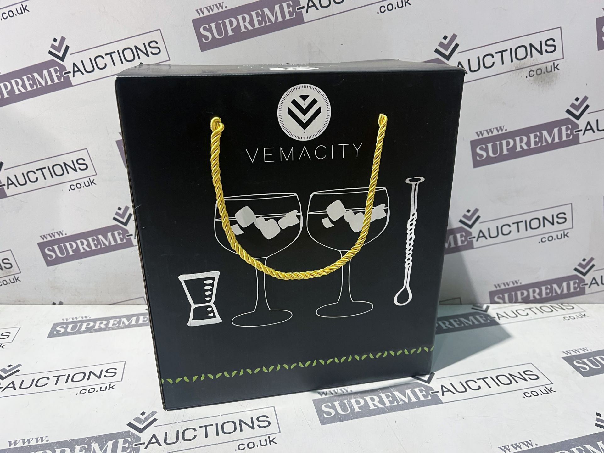 TRADE LOT 30 X BRAND NEW VEMACITY LUXURY GIN SETS INCLUDING 2 HANDMADE RIPPLED COPA GIN GLASSES,