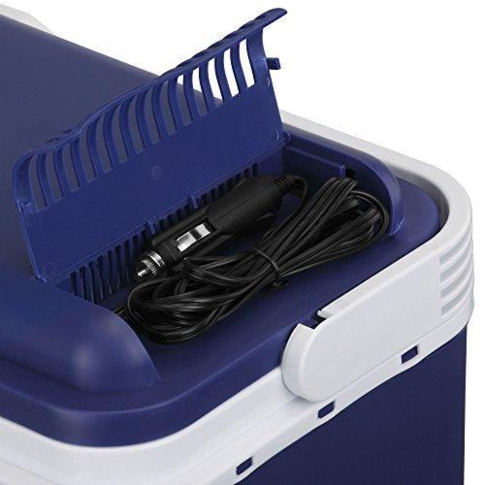 22L Electric Cool Box Keep food and drinks cool and fresh with this cool box. Perfect for a range of - Image 2 of 4