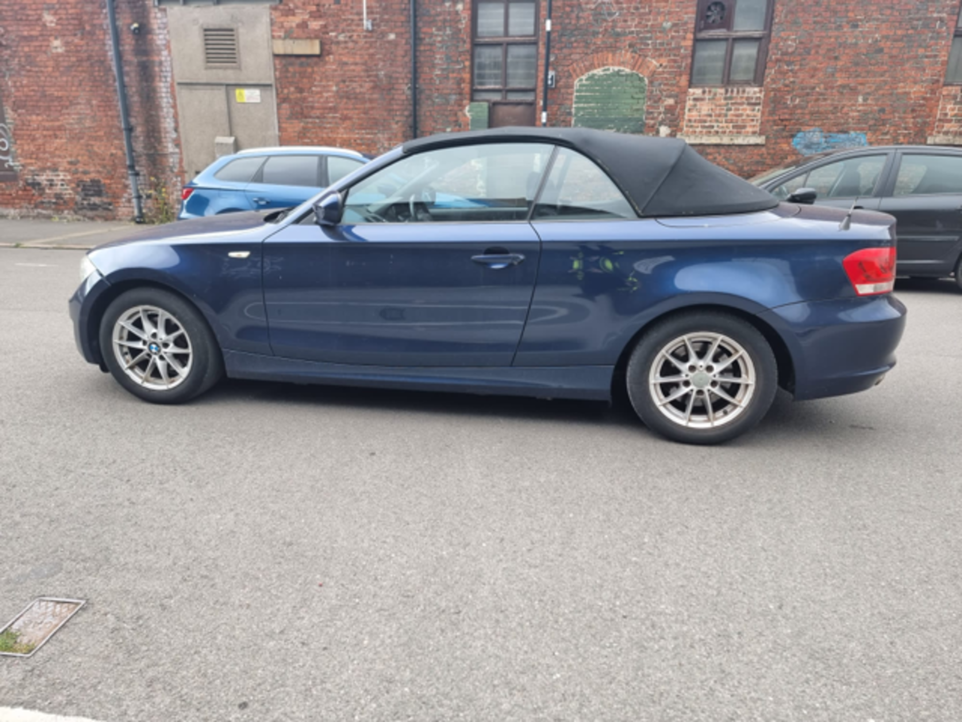 * NO VAT ON HAMMER * LP61 FDK BMW 1 SERIES DIESEL CONVERTIBLE - 118d SE 2dr Step Auto   First Regist