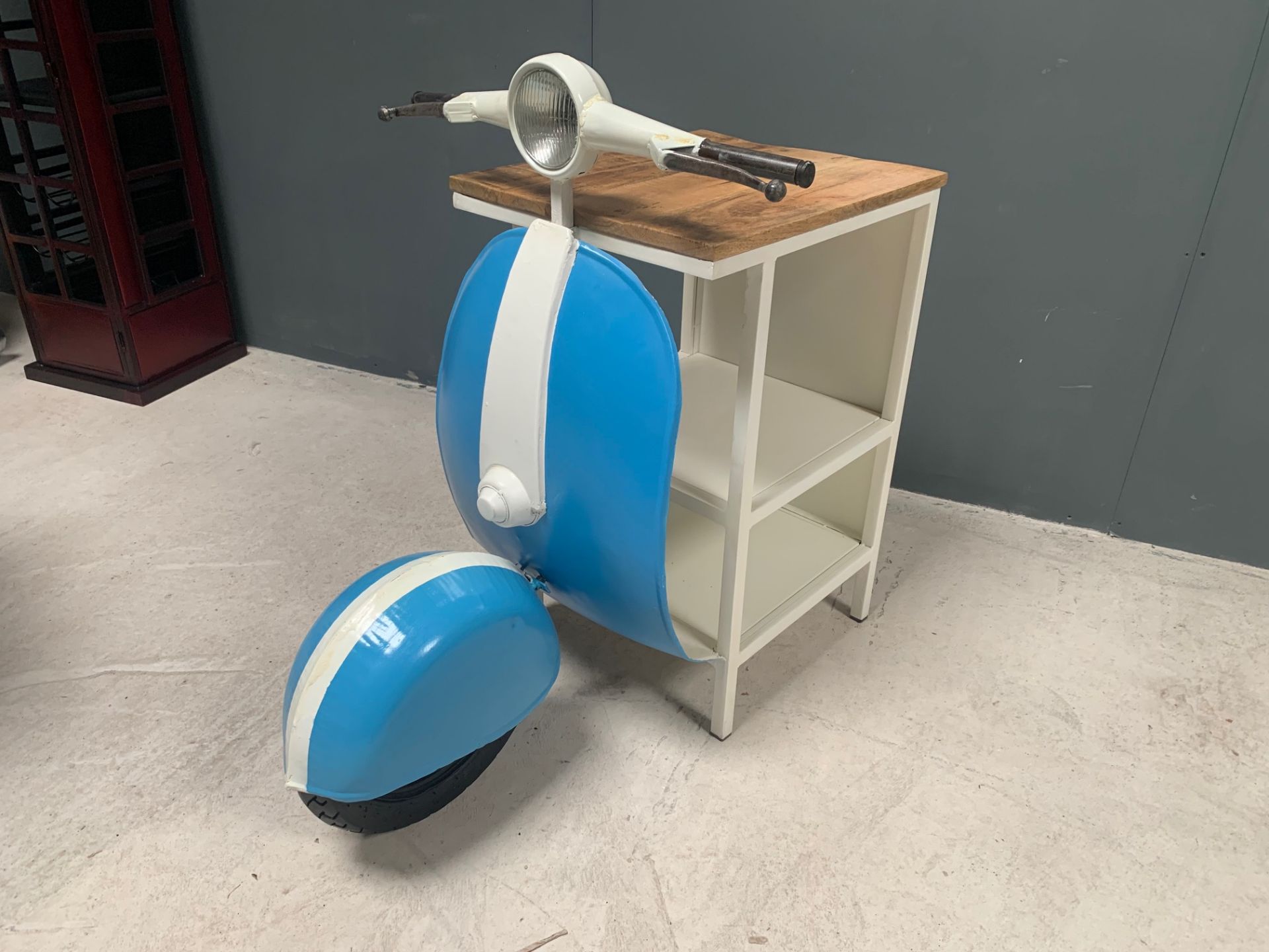 BRAND NEW BOXED BLUE AND WHITE VINTAGE RETRO VESPA SIDE TABLES WITH HANDLE BARS + WHEEL