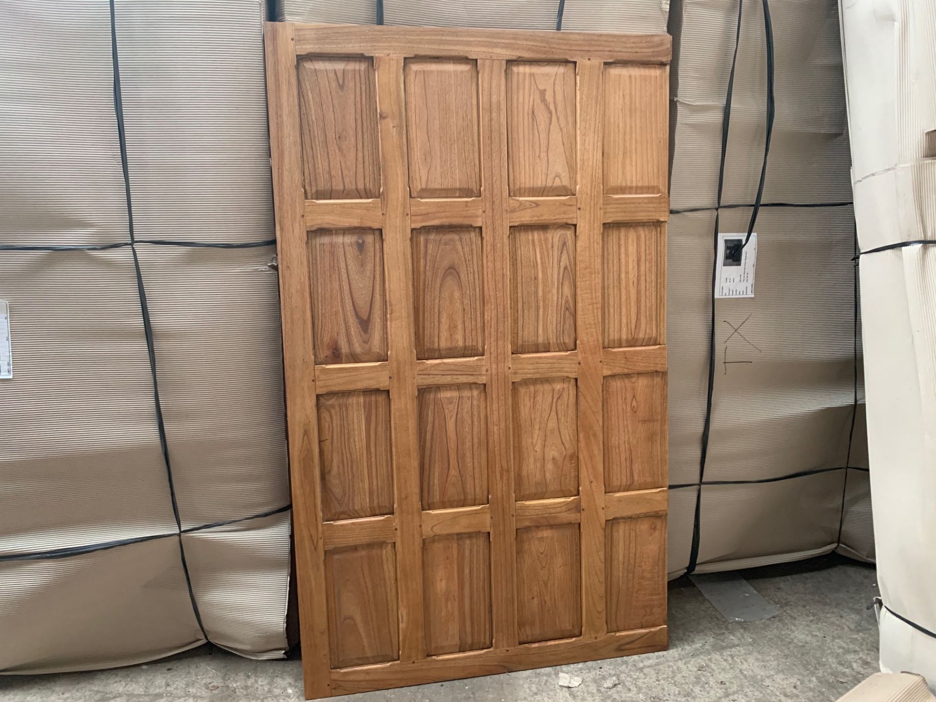 HIGH QUALITY TEAK WOOD PANEL (APPROX 1885MM TALL X 1160MM WIDE)