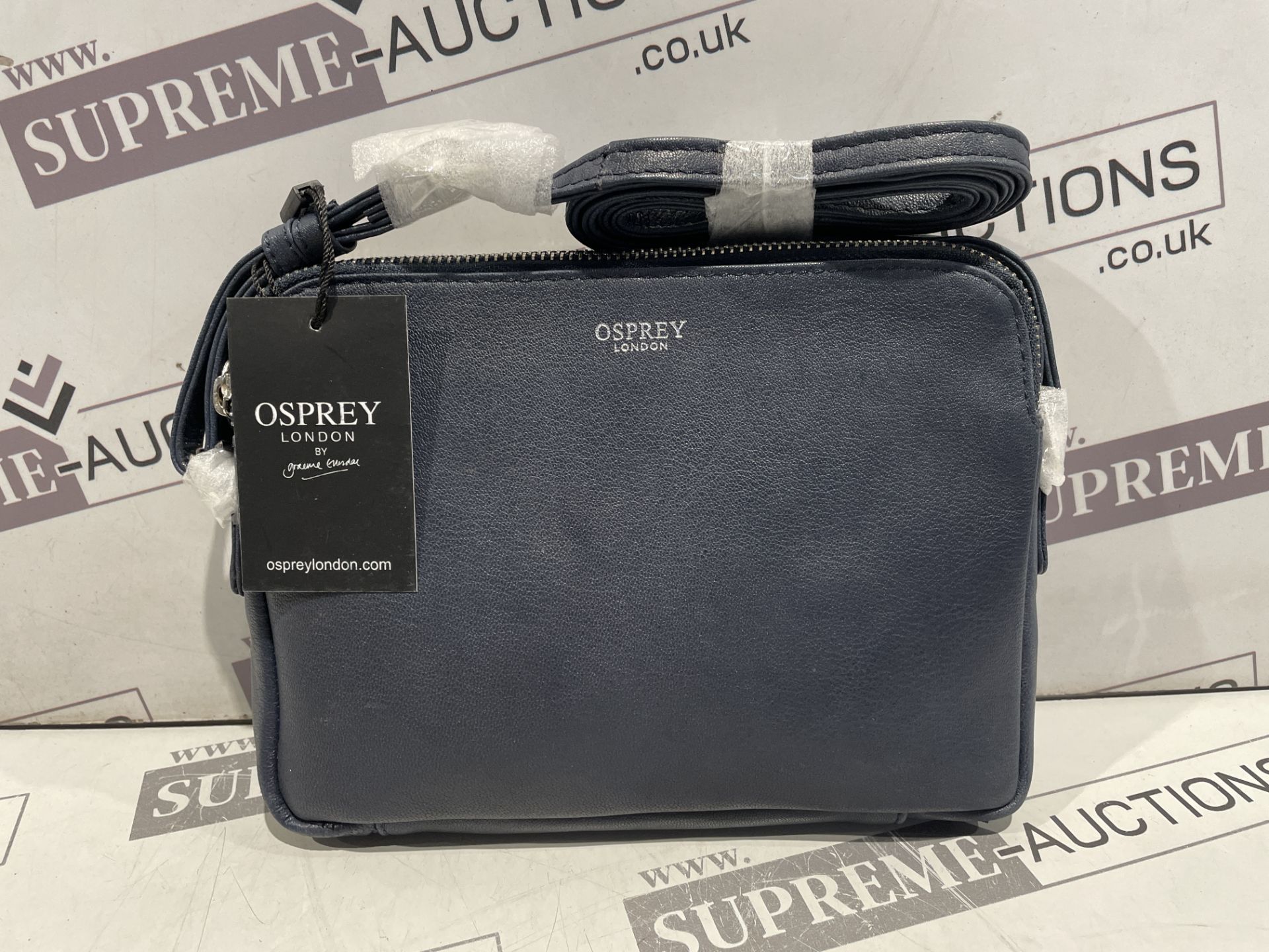 BRAND NEW OSPREY NAVY JURA CROSSBODY CRUNCH BAG RRP £95 S1-28