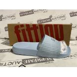 4 X BRAND ENW FITFLOPS IQUSHION SLIDERS SKY BLUE SIZE6 R5-7