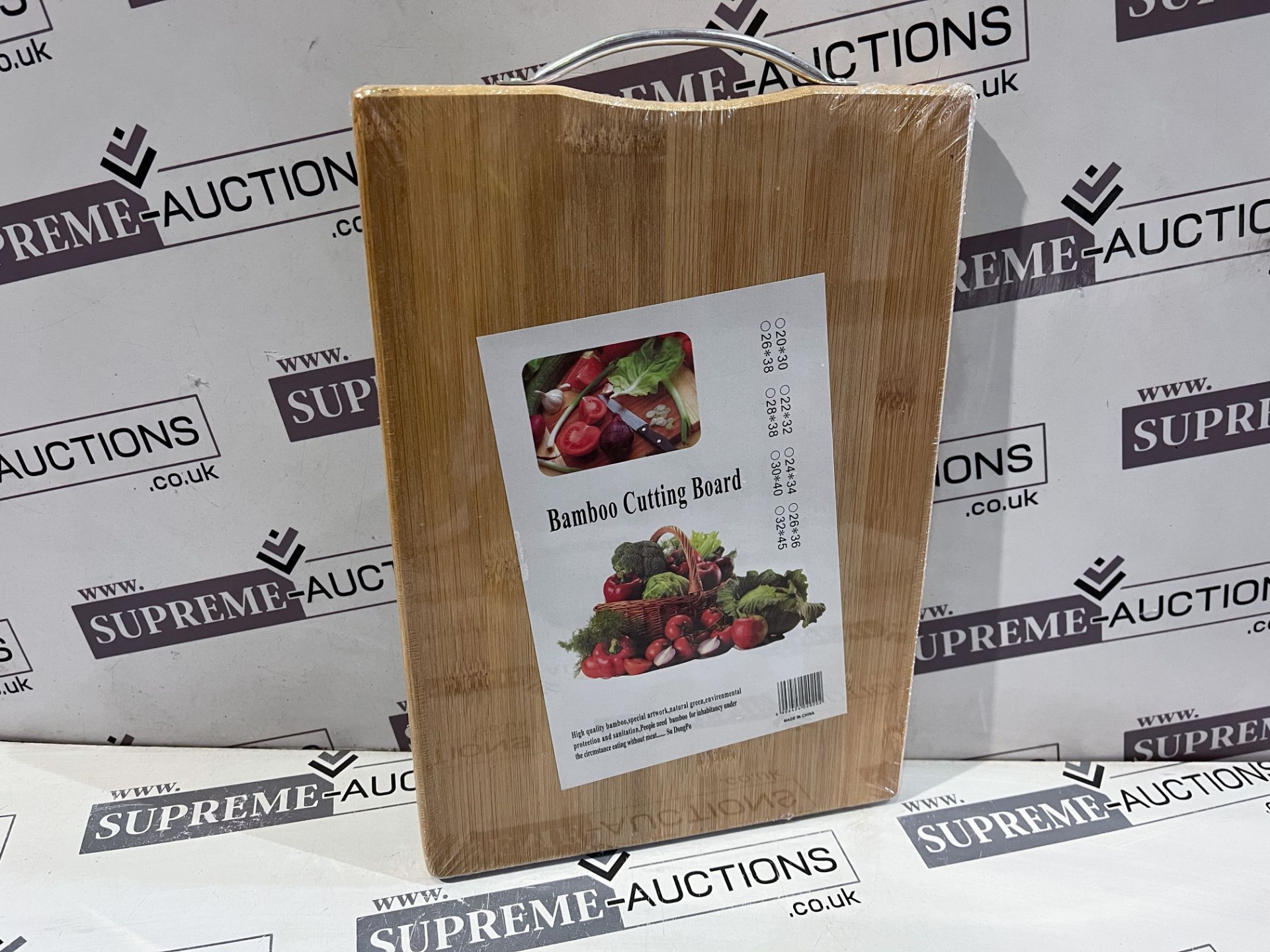 20 X BRAND NEW BAMBOO CHOPPING BOARDS R2-4