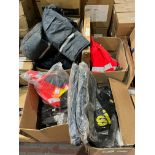 30 PIECE MIXED WORKWEAR LOT IN VARIOUS STYLES AND SIZES R18-11