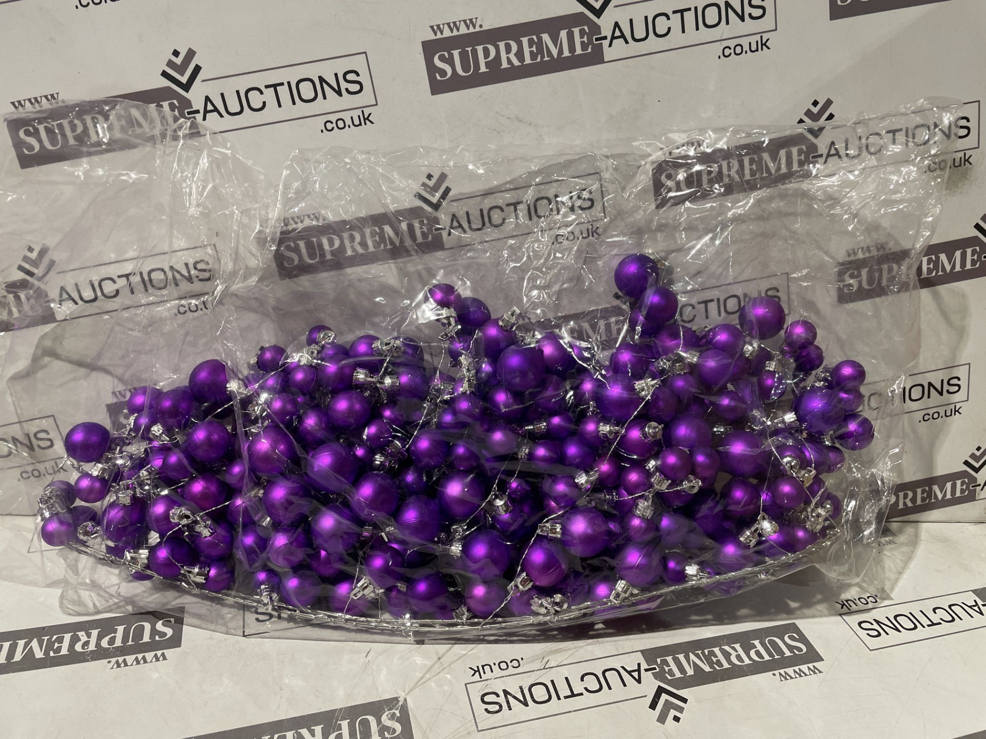 24 X BRAND NEW LARGE PURPLE BEAD STRING LIGHTS R19-3