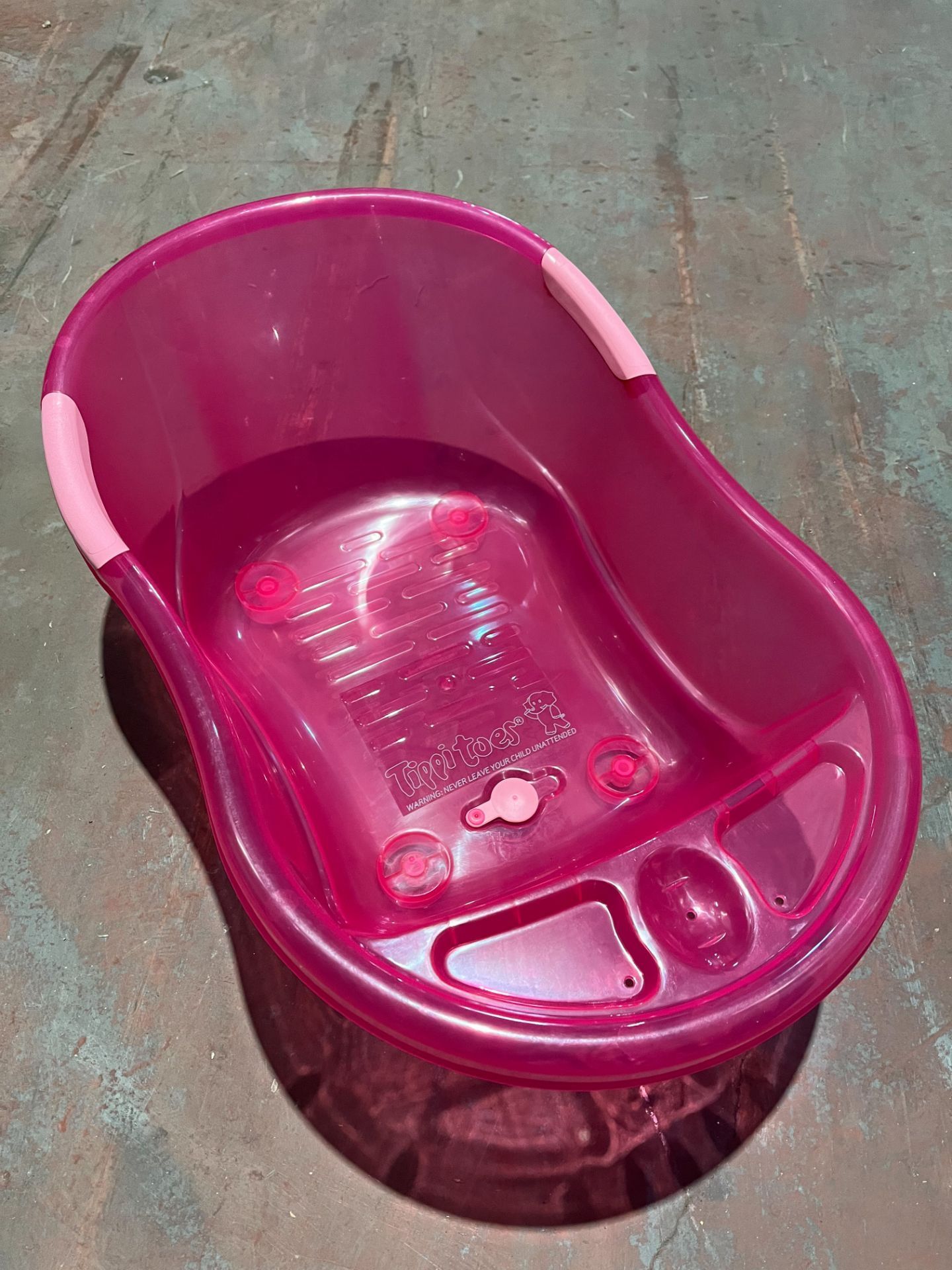 2 X BRAND NEW PINK BABY BATHS R18-7