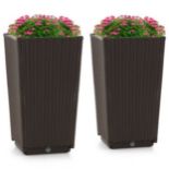 Outdoor Wicker Flower Pot Set of 2. - sR23. Perfect Rattan Decoration for Your Indoor and Outdoor