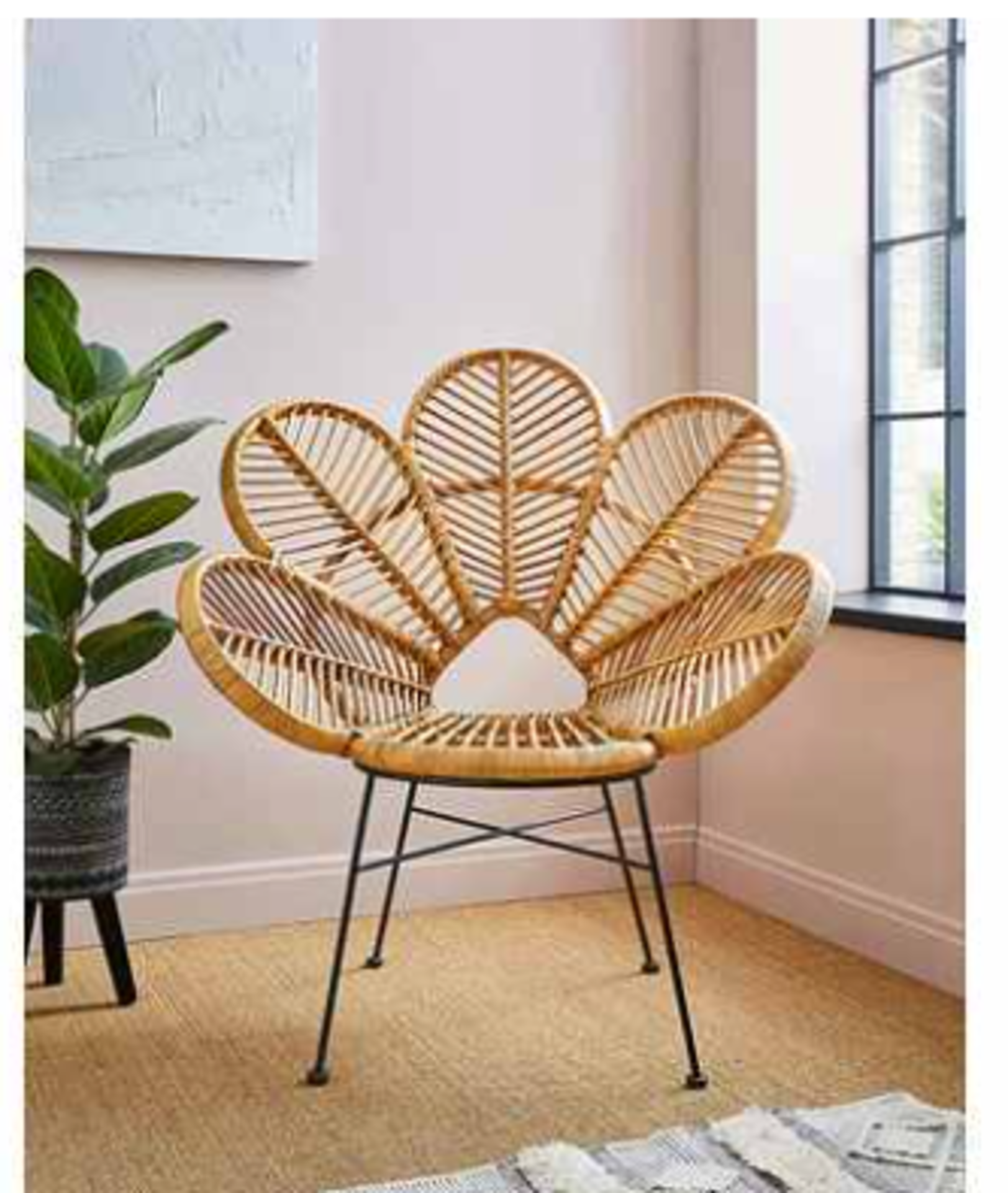 Flores Rattan Nali Chair. - SR49. RRP £185.00. (68/28) The Nali Dining Chair in PE or synthetic