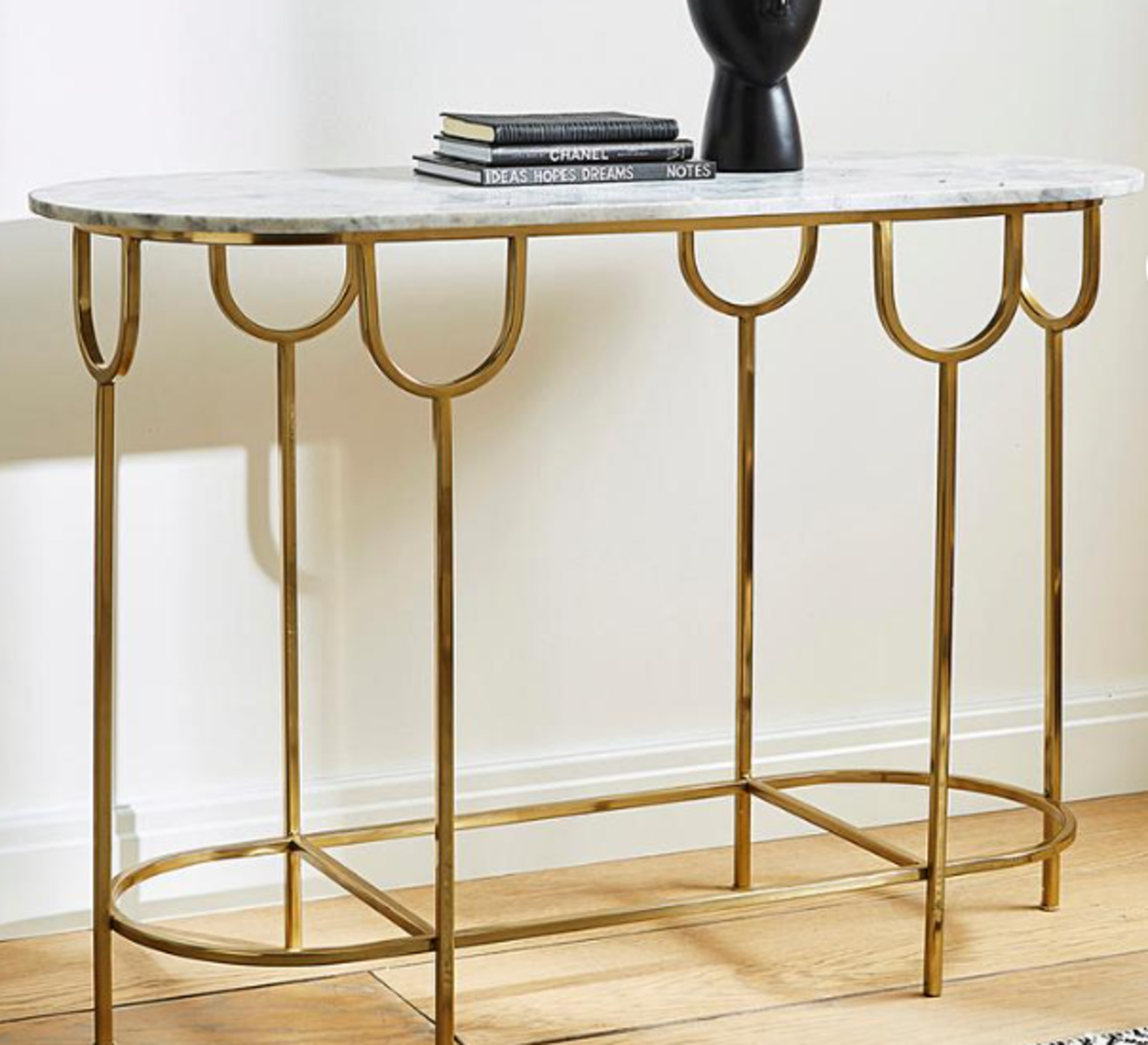 Sophia Marble Console Table. - SR49. RRP £379.00. (91/28) The Sophia Marble Living Range is the - Image 2 of 2