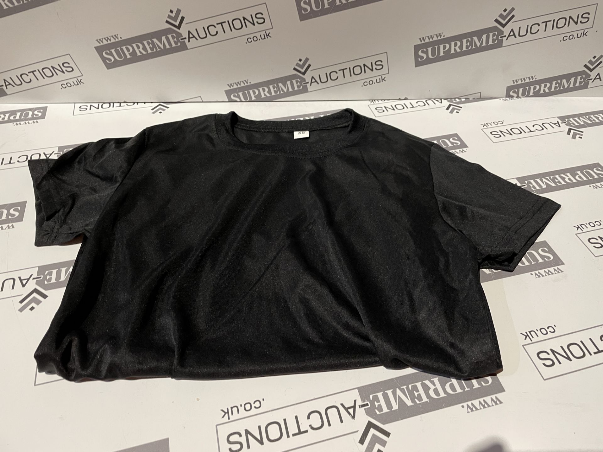 50 X BRAND NEW BLACK SPORTS TOPS SIZE XS R18-2